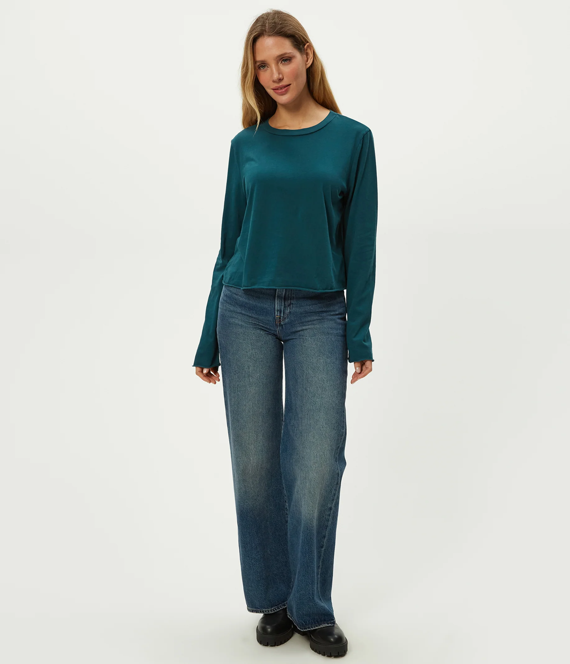 Aiko Crewneck Long Sleeve Tee - Image 13