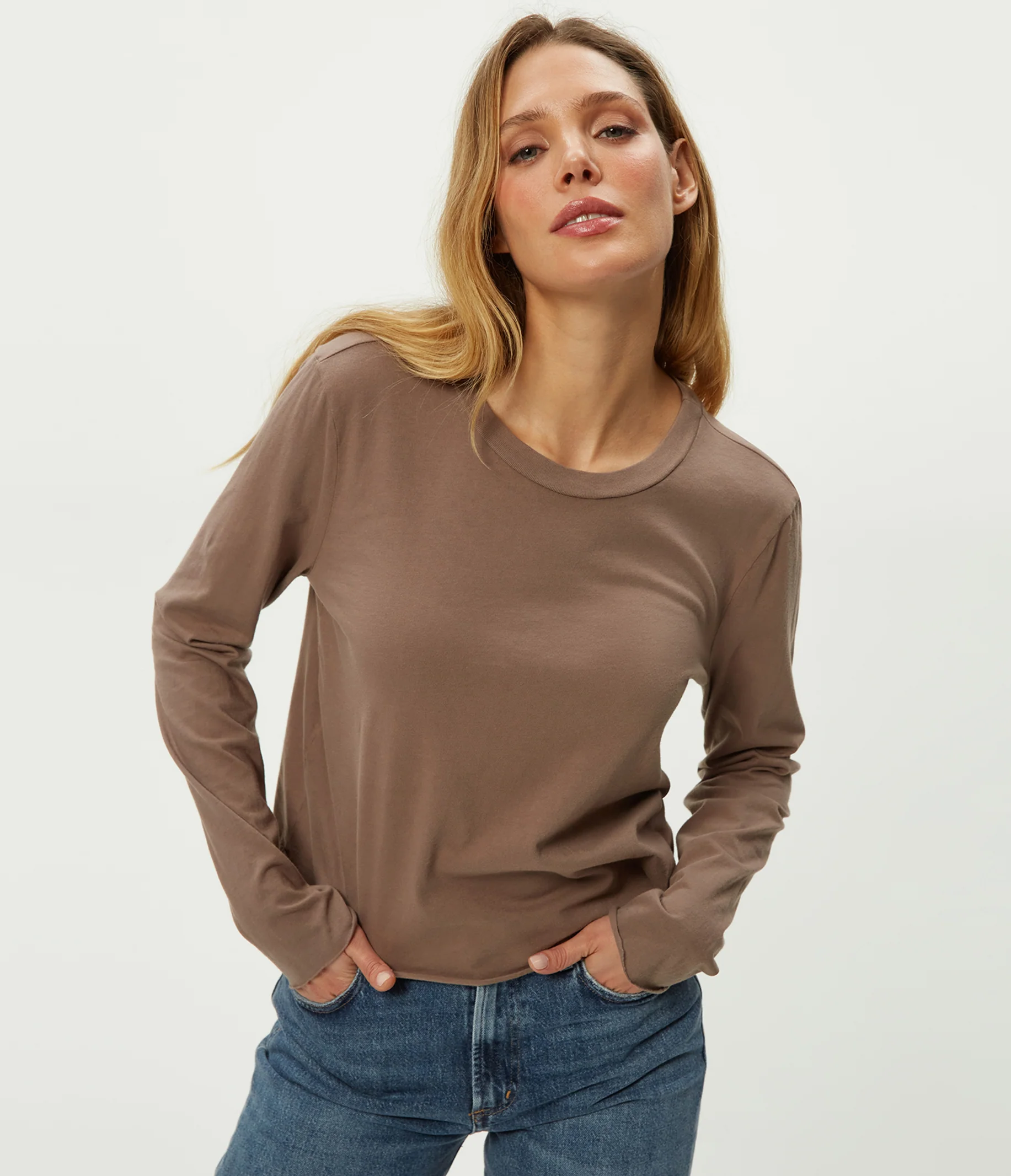 Aiko Crewneck Long Sleeve Tee - Image 17