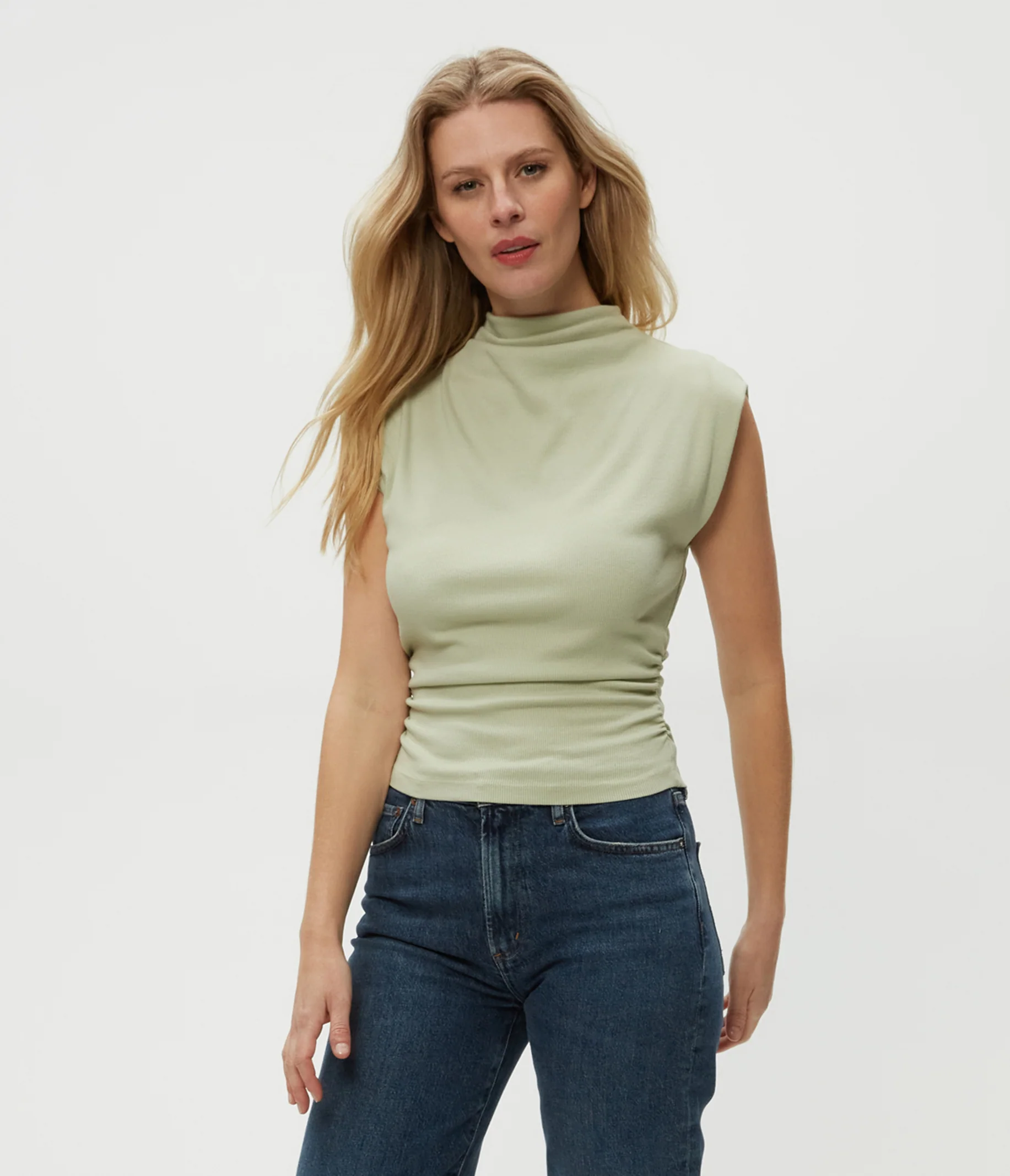 Amara Power Shoulder Tee - Image 17