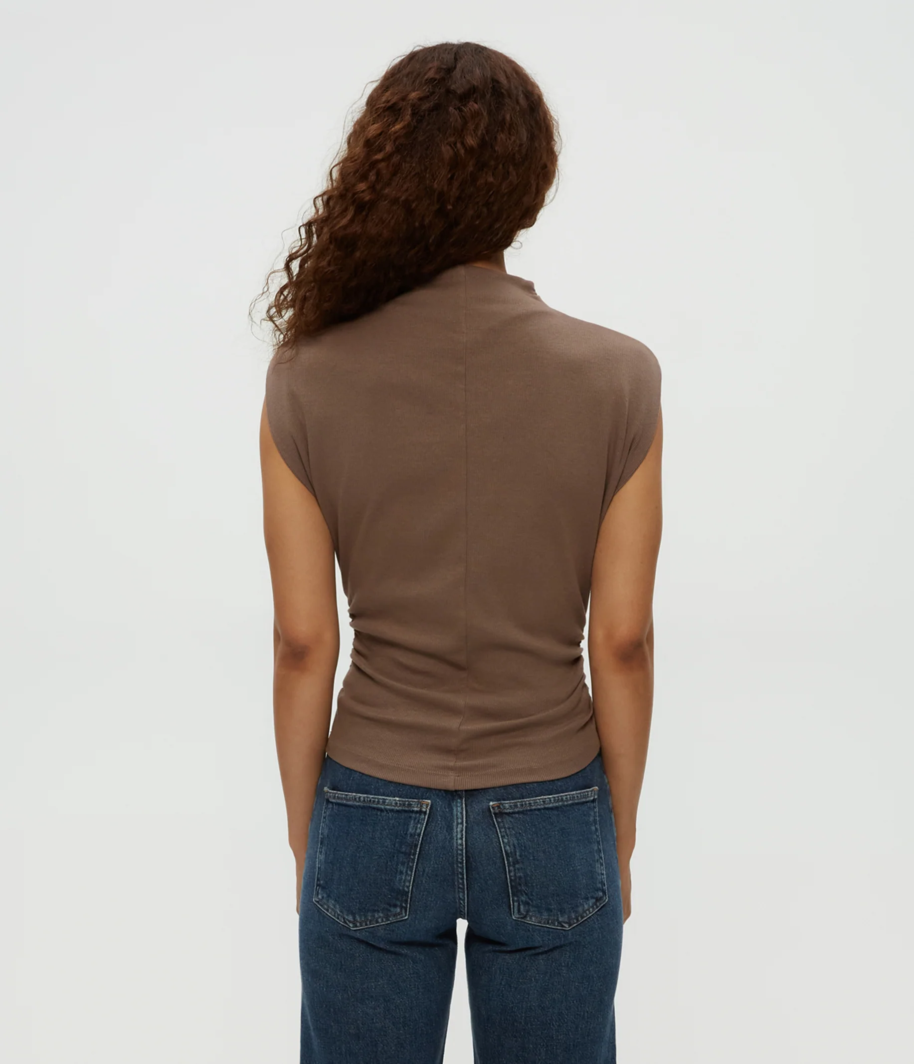 Amara Power Shoulder Tee - Image 28