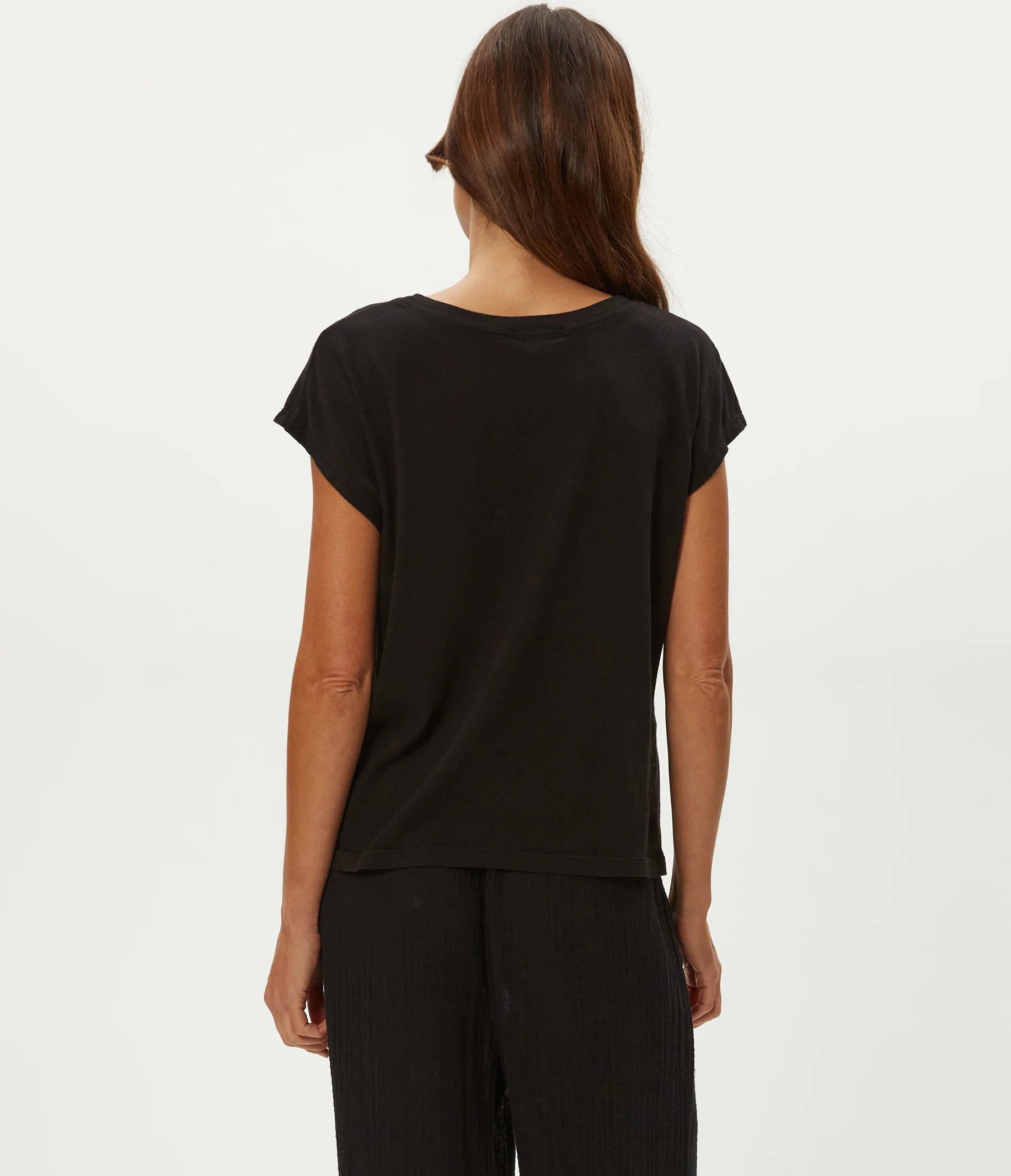 Bryanna Extended Shoulder Tee - Image 8