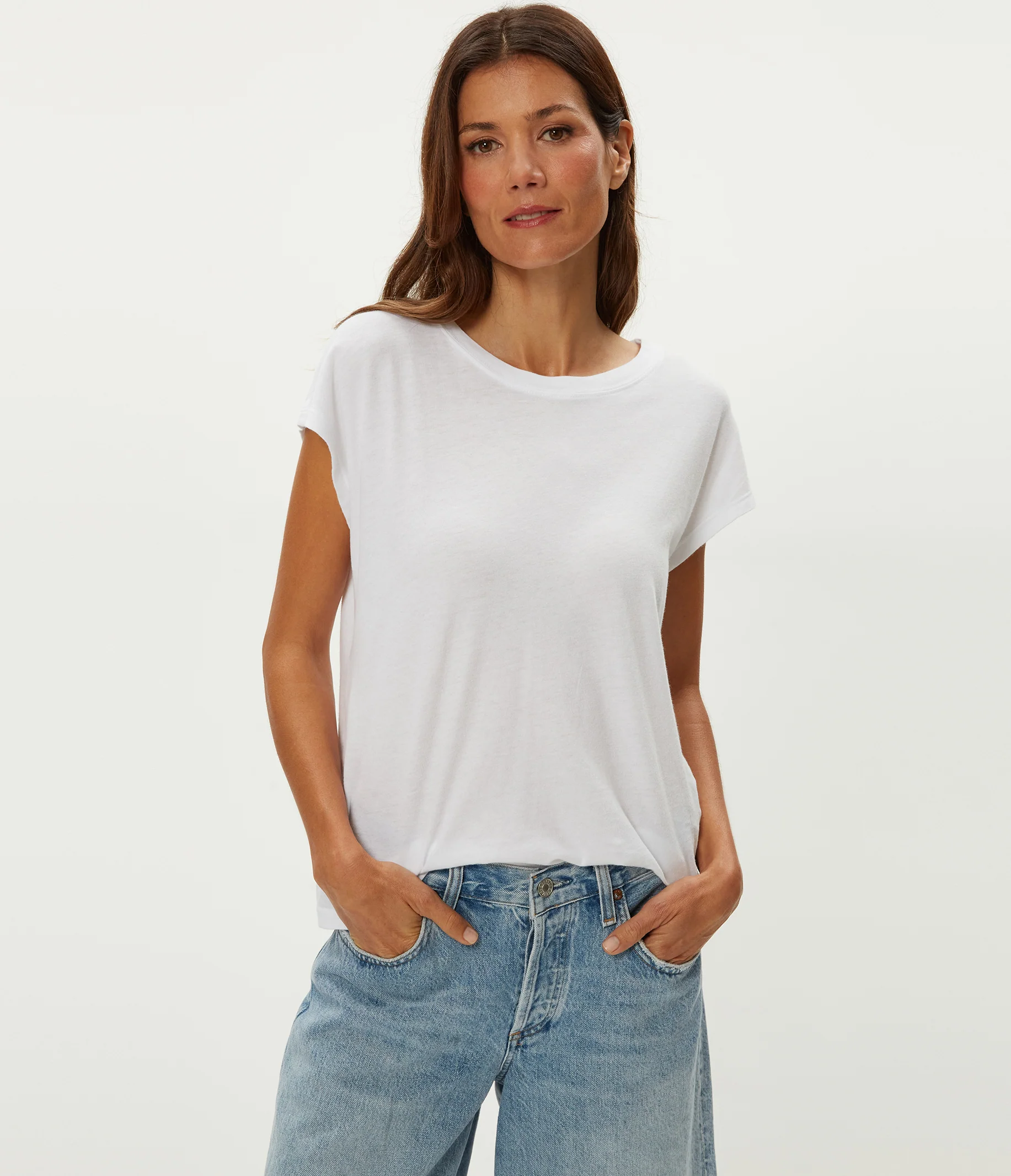 Bryanna Extended Shoulder Tee - Image 9