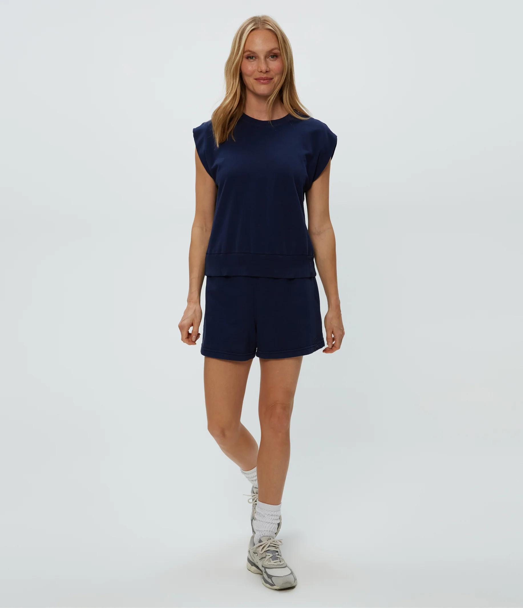Brooklyn Power Shoulder Sweatshirt - Image 18