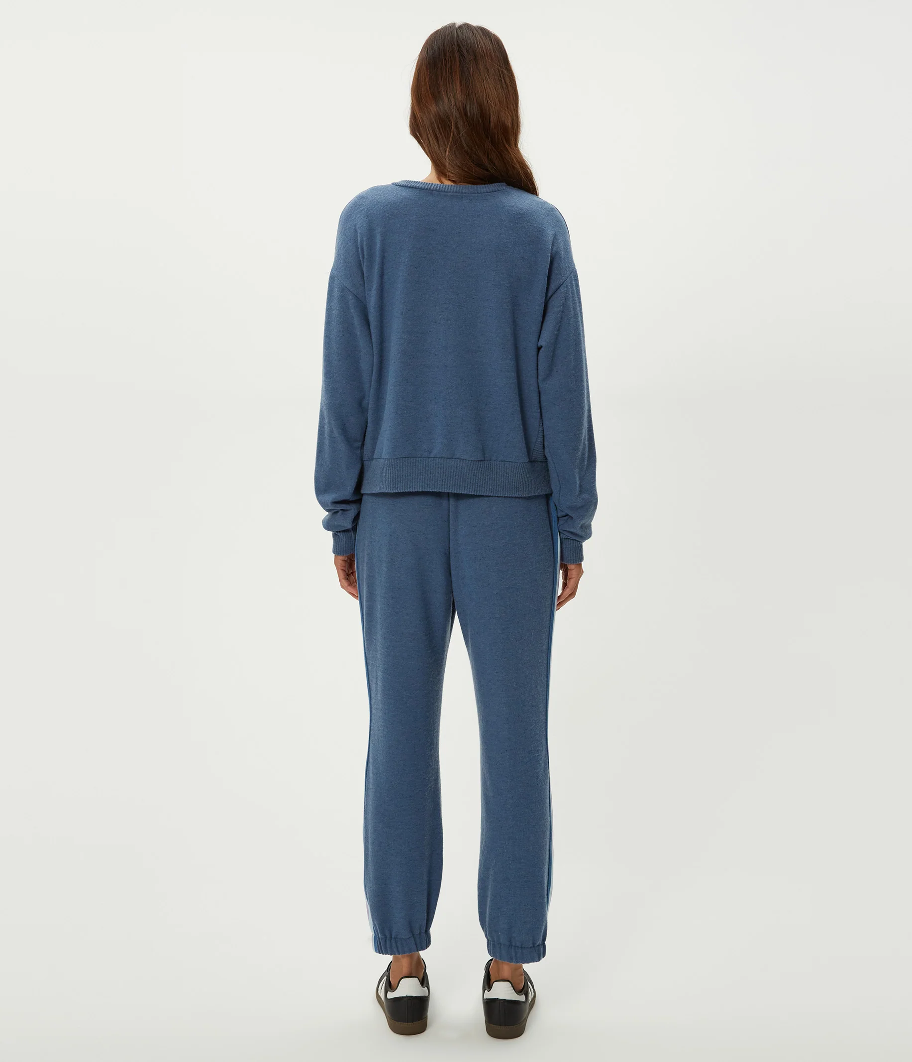 Carrie Crewneck Sweatshirt - Image 8