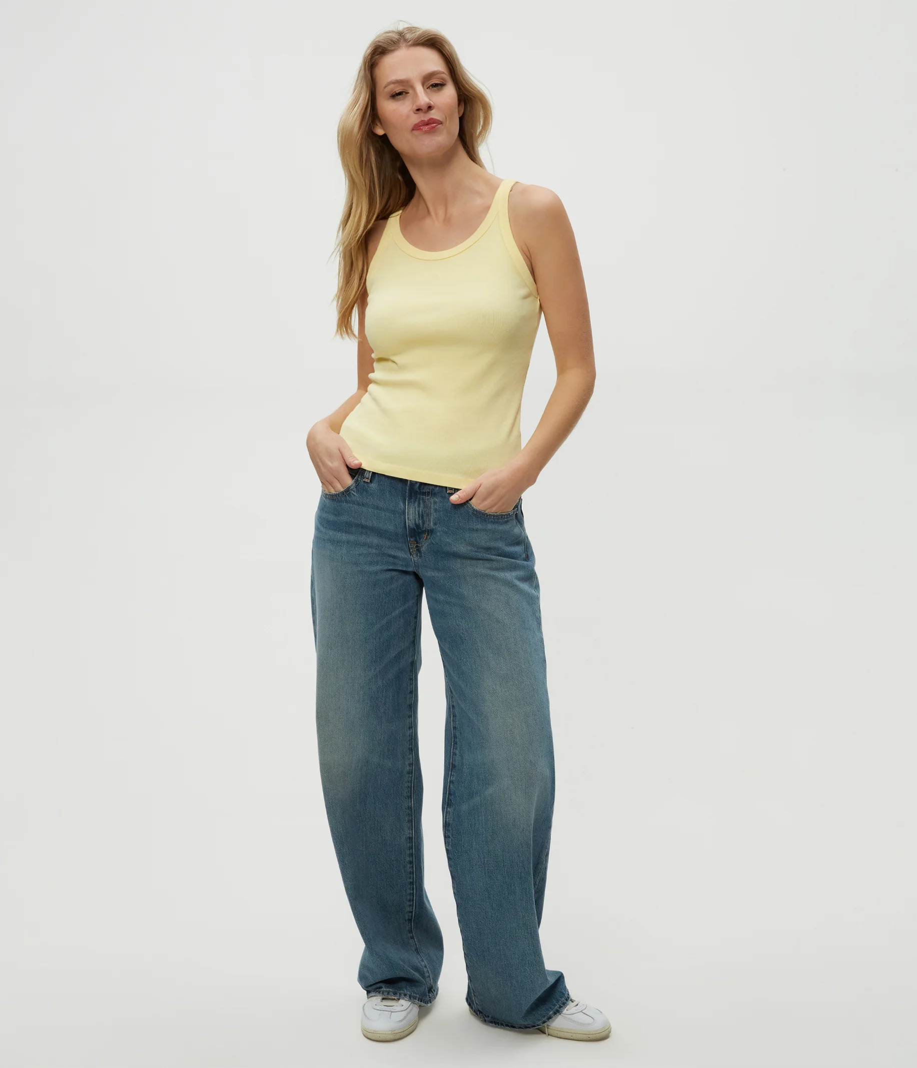Cassie Tank - Image 42