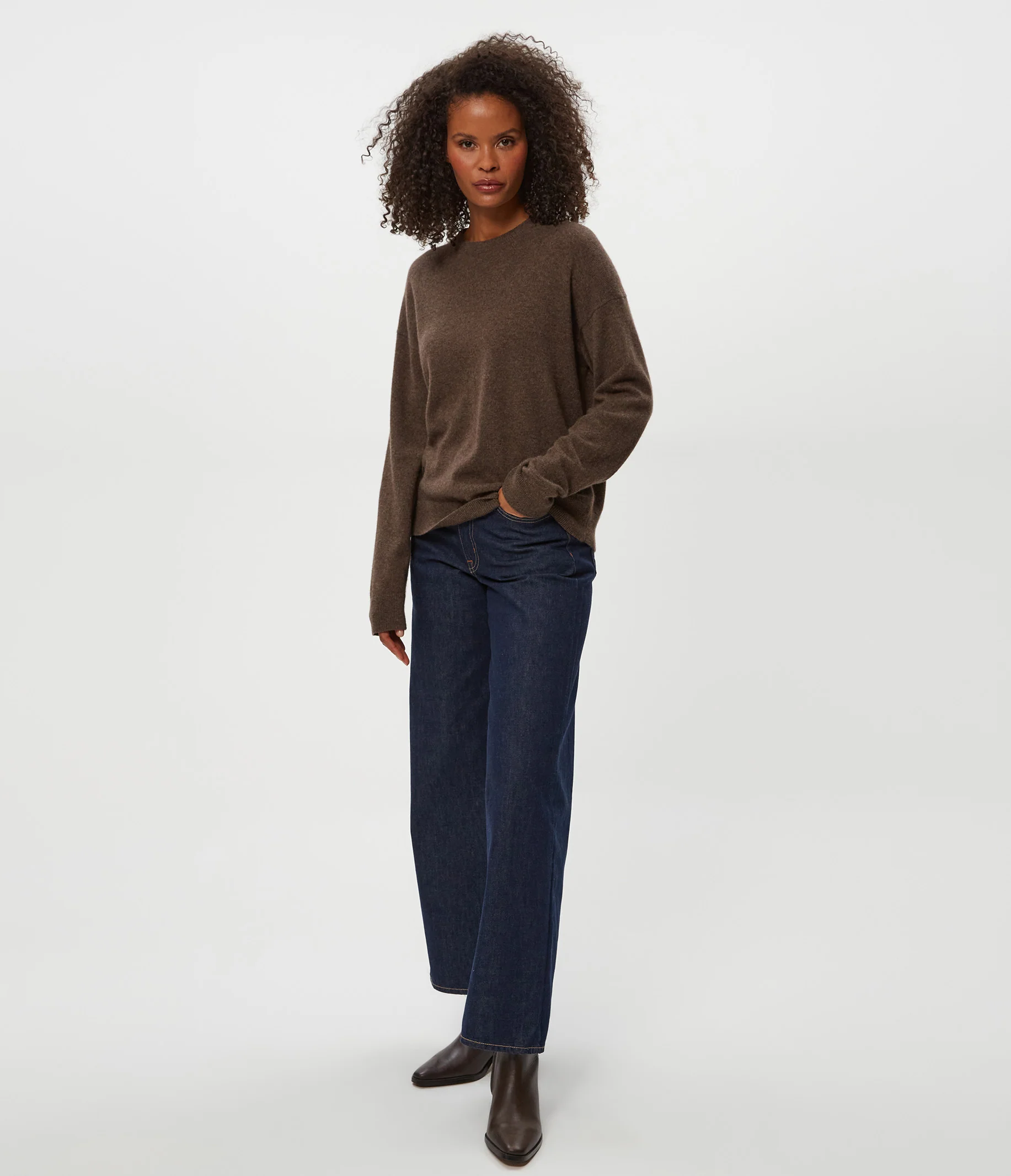 Celeste Crewneck Cashmere Sweater - Image 11