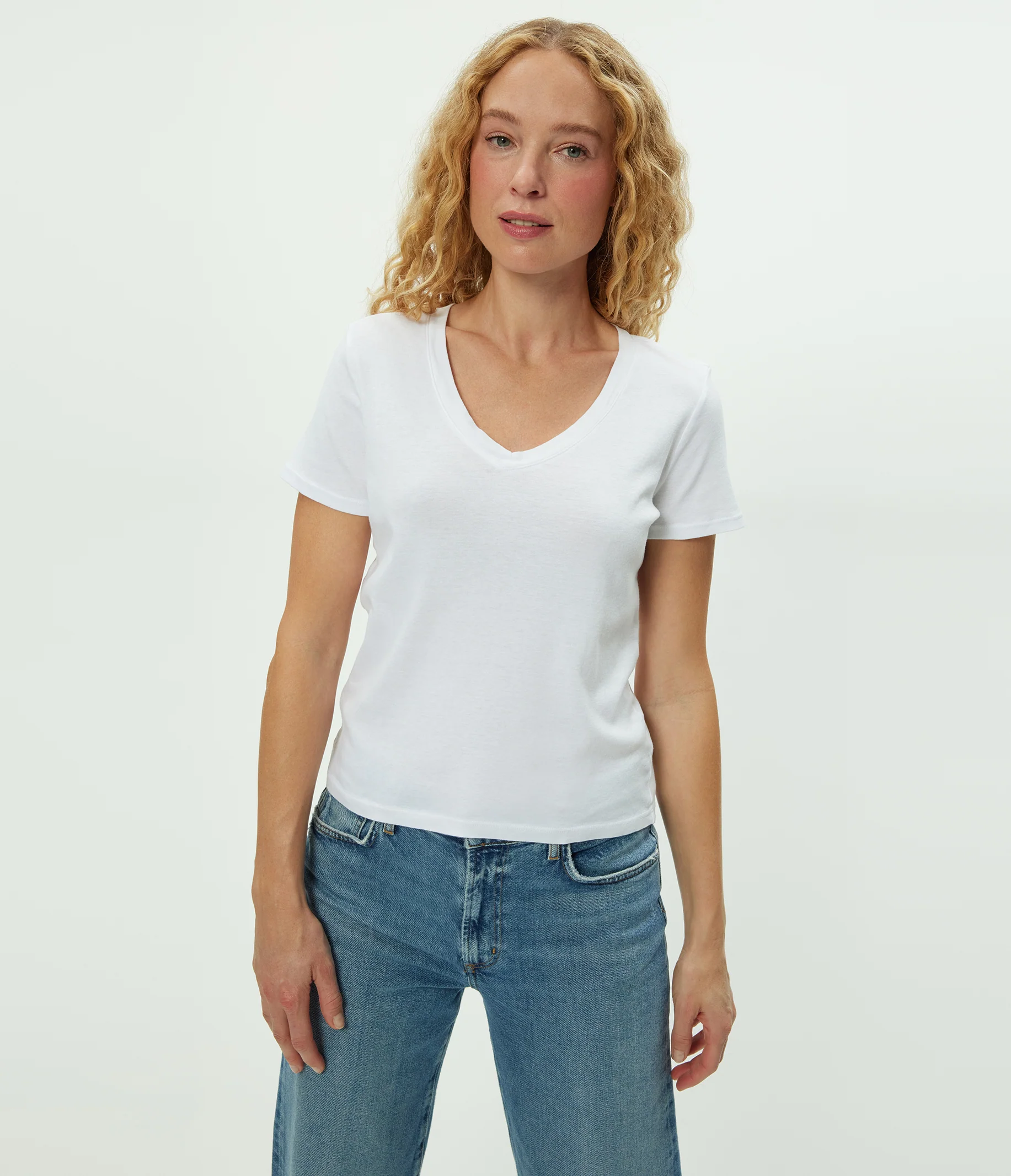 Dylan V-Neck Tee - Image 22