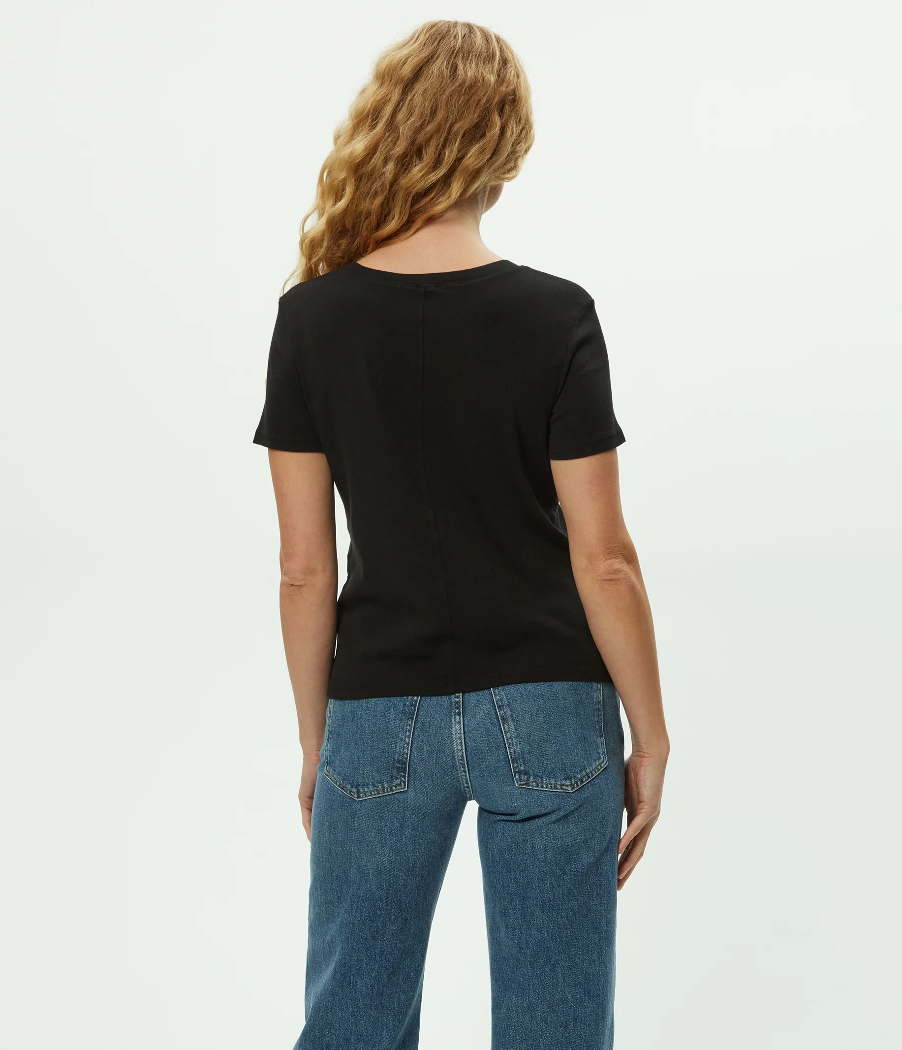 Dylan V-Neck Tee - Image 30