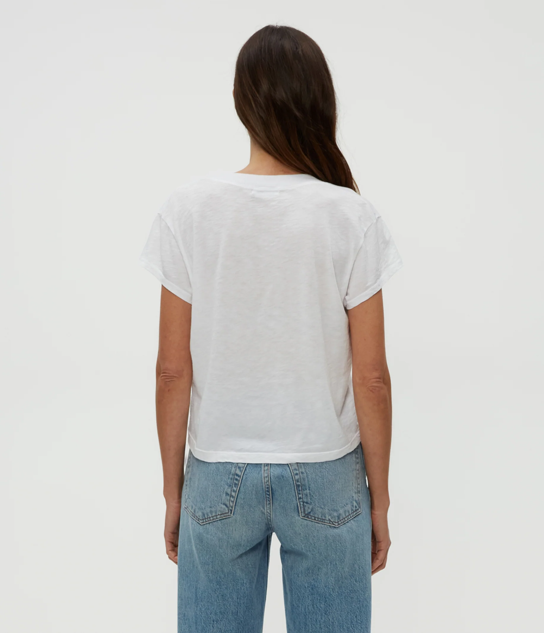 Harlan Cropped V-Neck Tee - Image 10