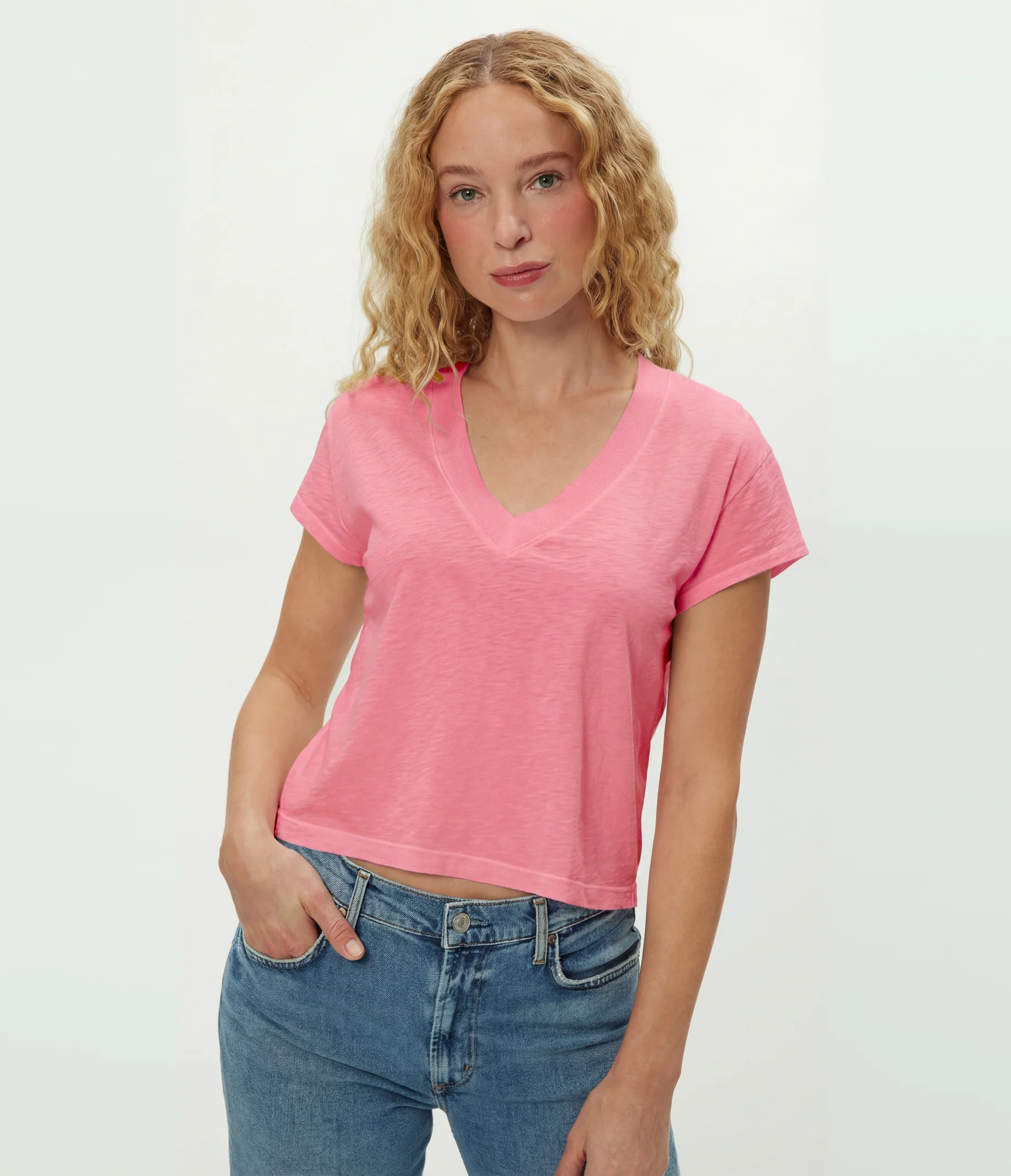 Harlan Cropped V-Neck Tee - Image 11