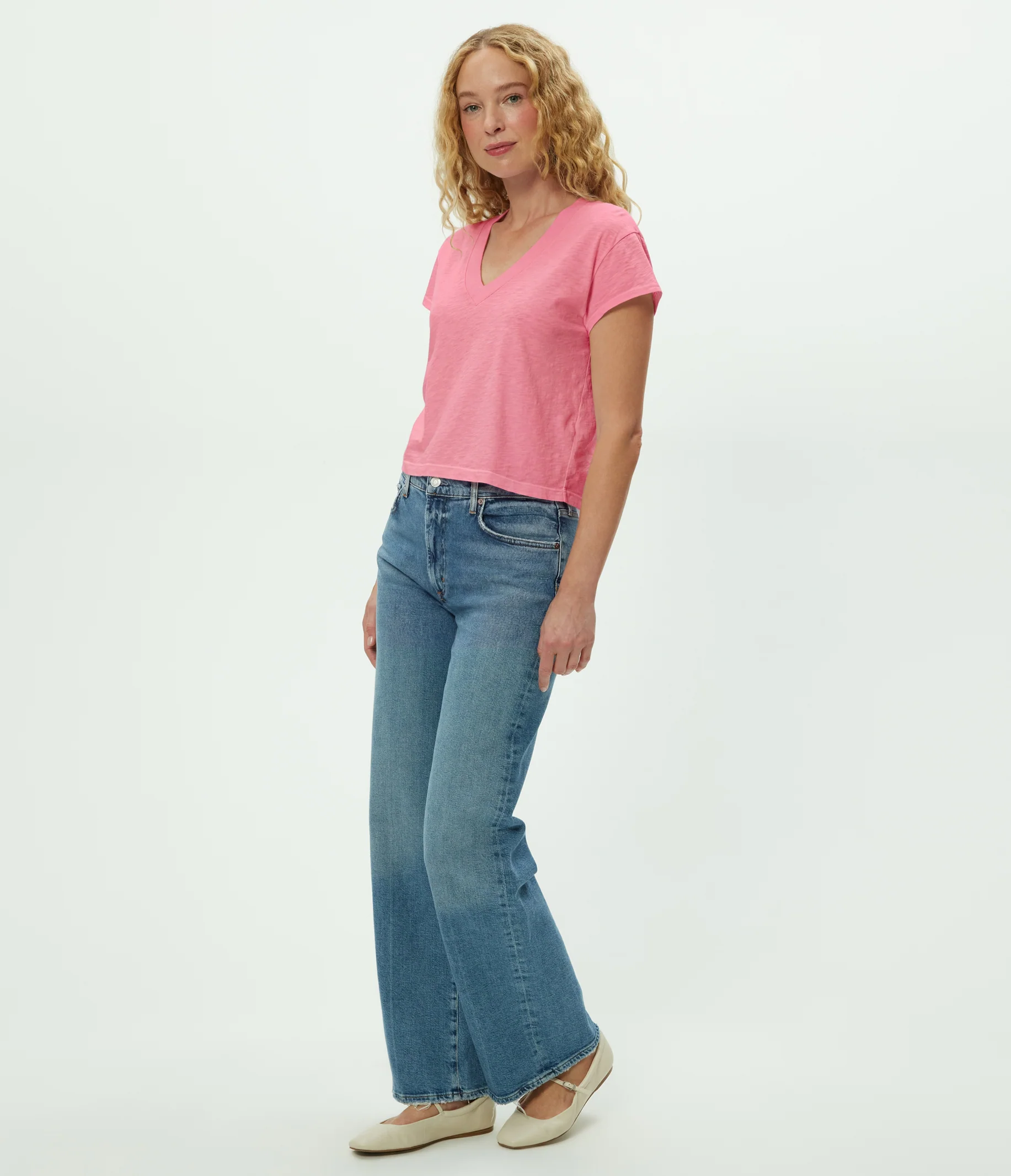 Harlan Cropped V-Neck Tee - Image 15