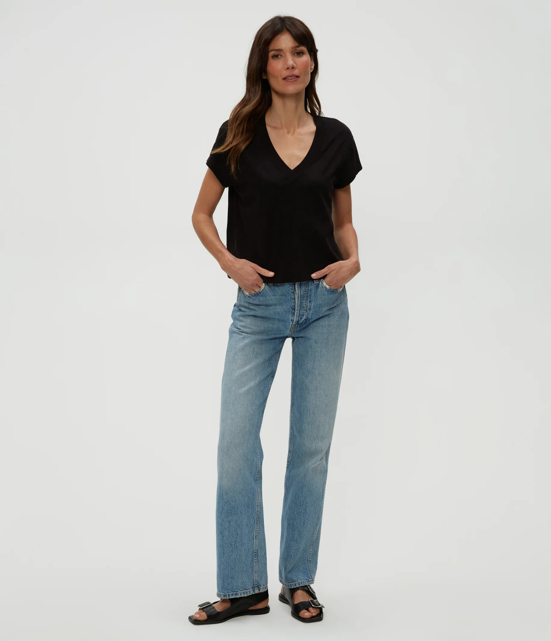 Harlan Cropped V-Neck Tee - Image 21