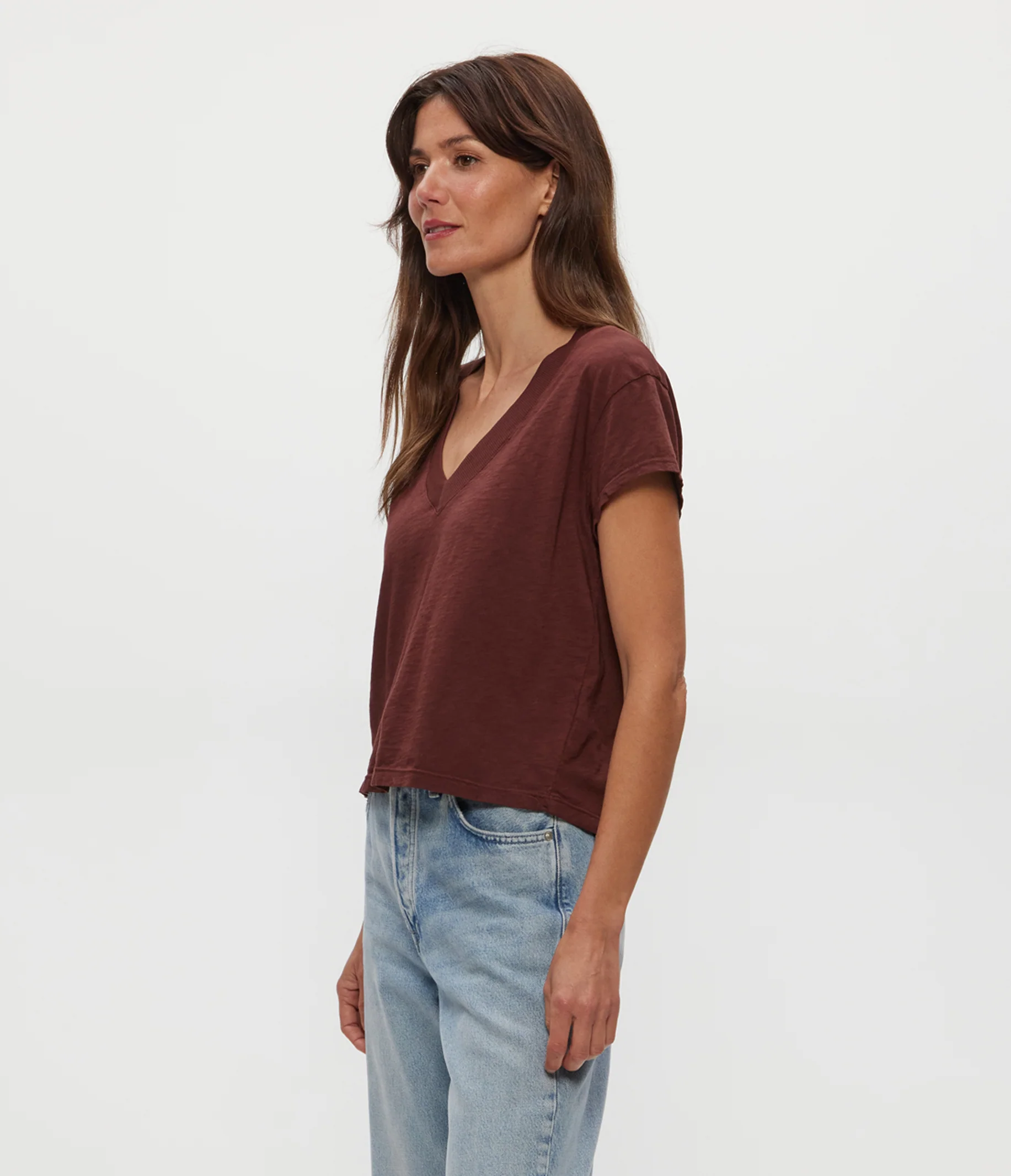 Harlan Cropped V-Neck Tee - Image 26