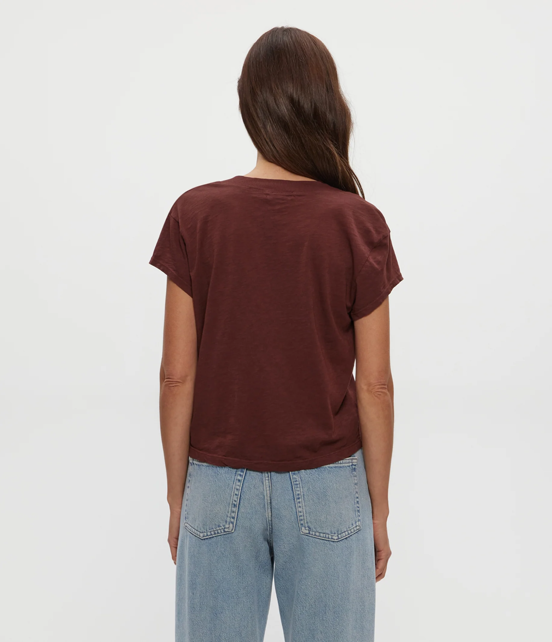 Harlan Cropped V-Neck Tee - Image 27
