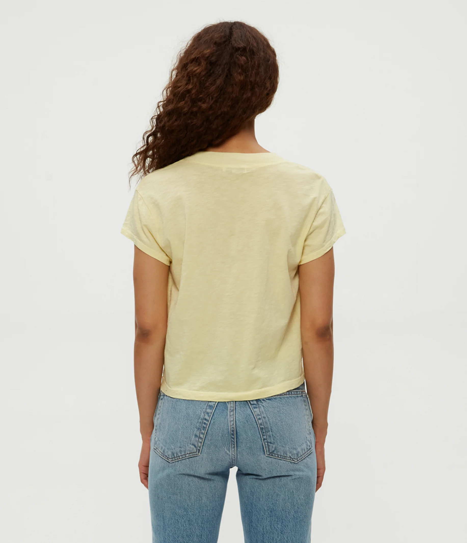 Harlan Cropped V-Neck Tee - Image 39