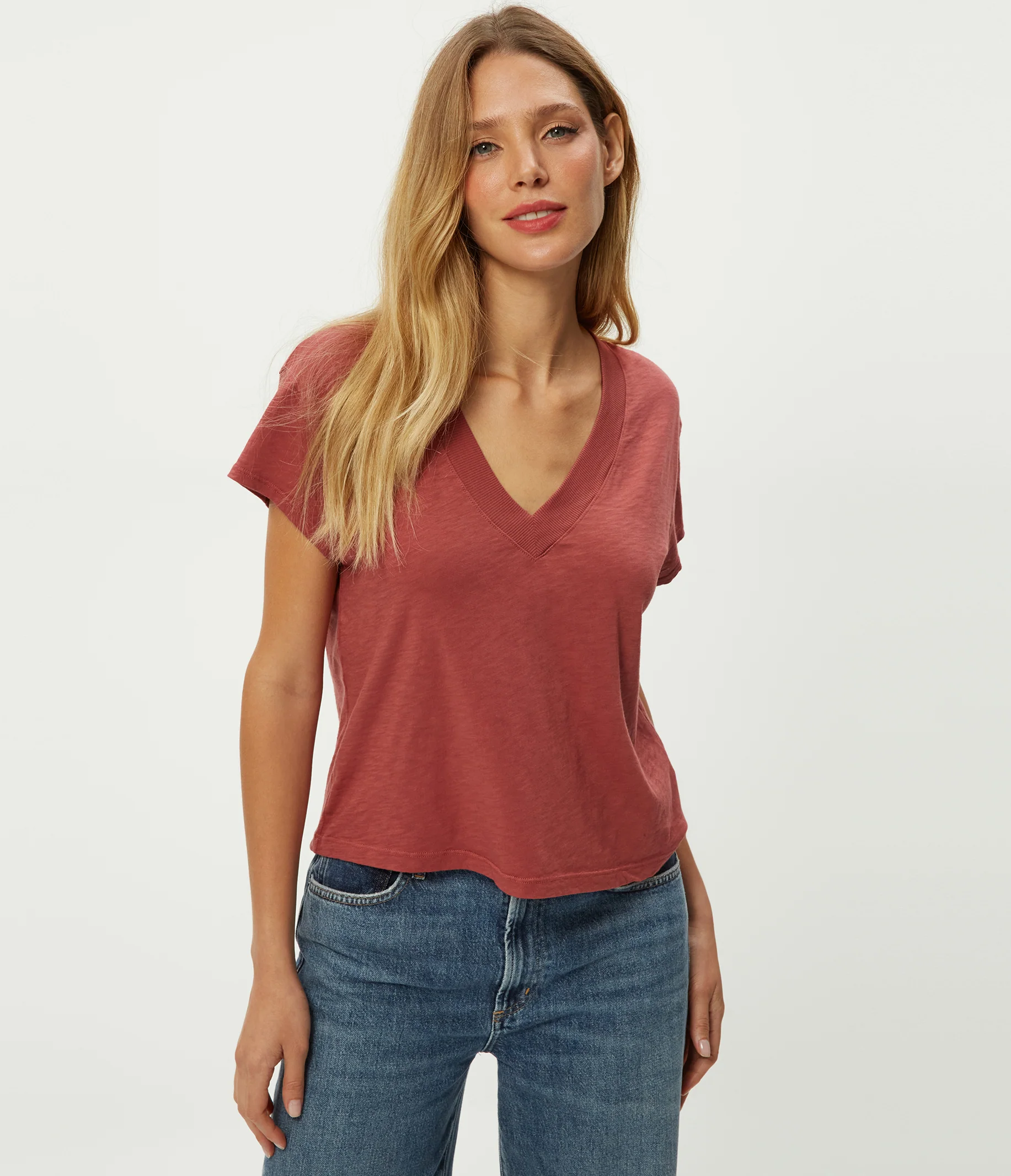 Harlan Cropped V-Neck Tee - Image 53