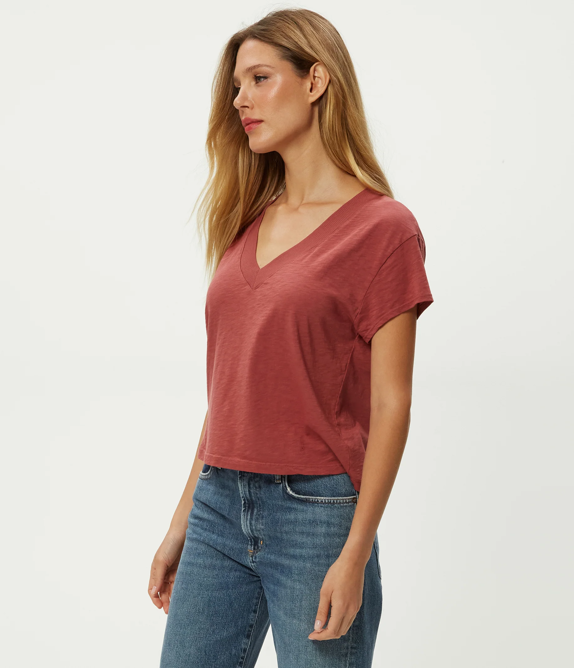 Harlan Cropped V-Neck Tee - Image 55