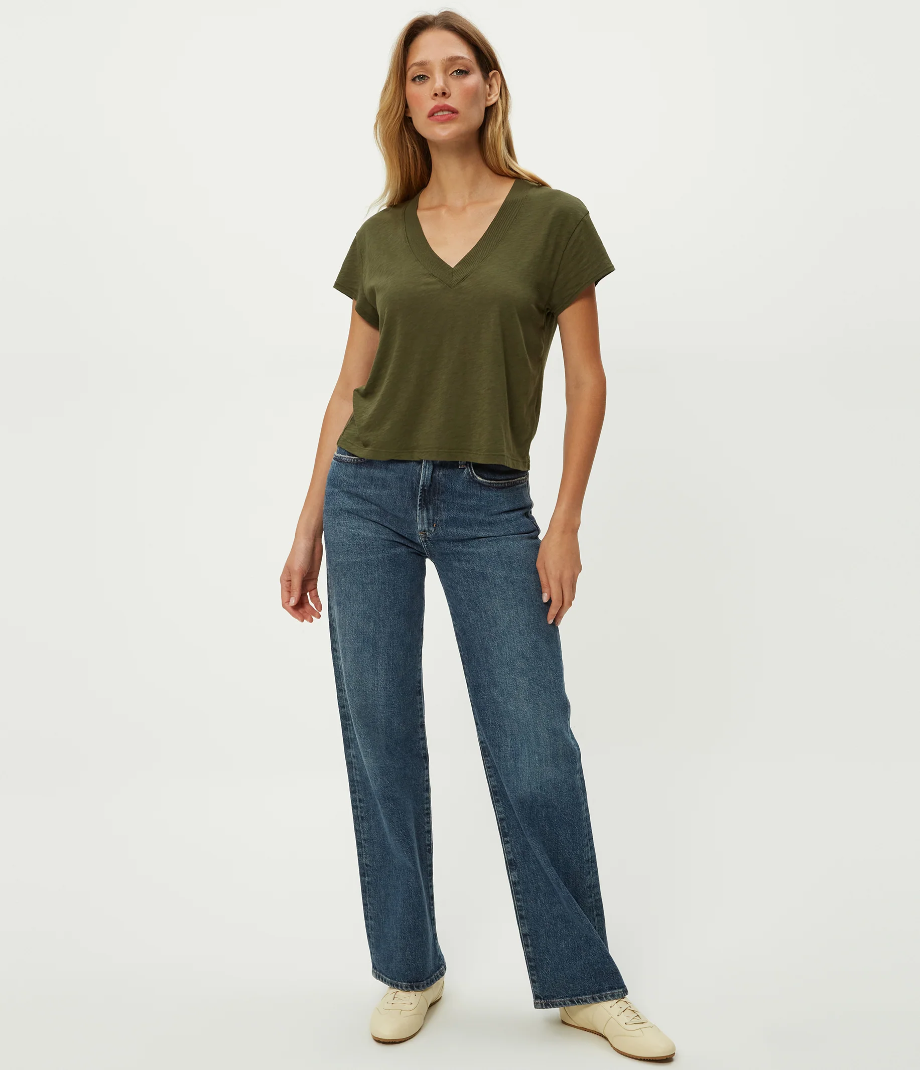 Harlan Cropped V-Neck Tee - Image 58