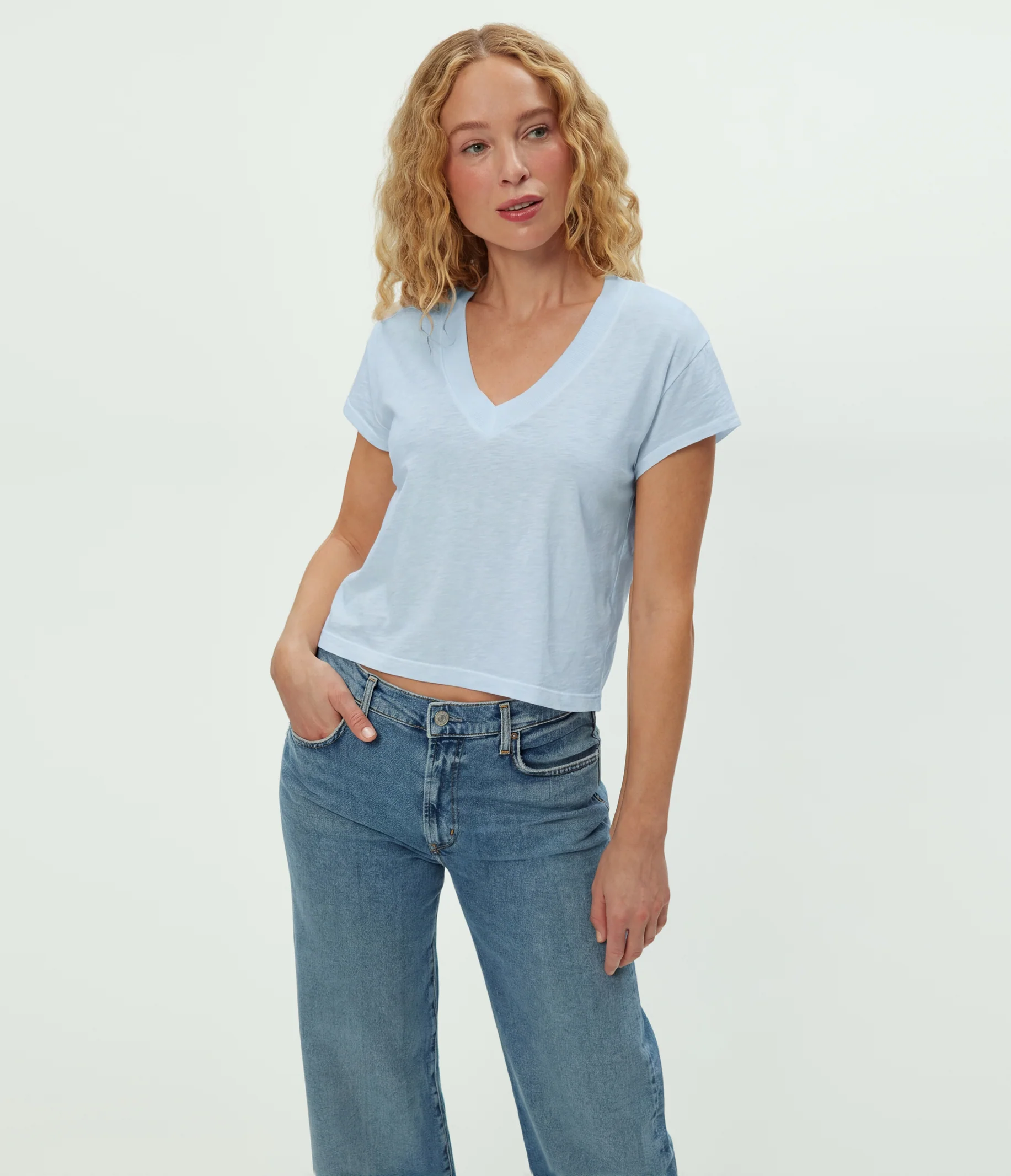 Harlan Cropped V-Neck Tee - Image 72