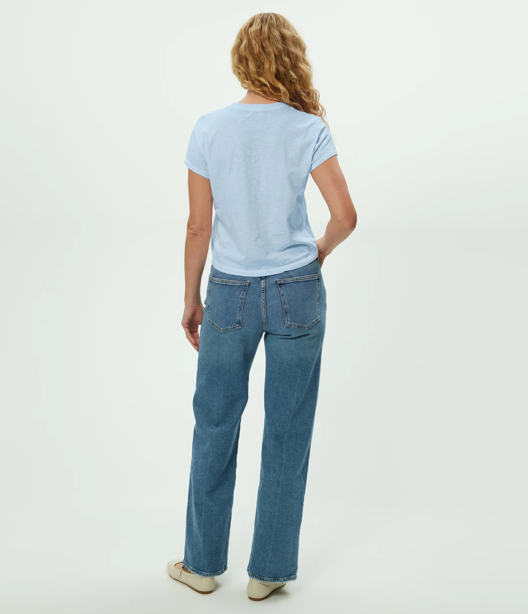 Harlan Cropped V-Neck Tee - Image 74
