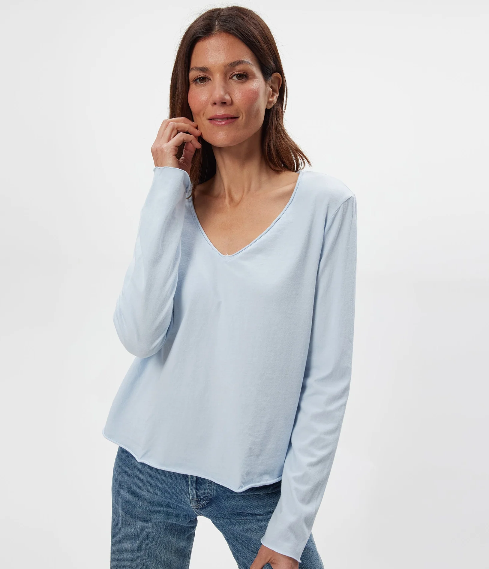 Kailee V-Neck Long Sleeve Tee