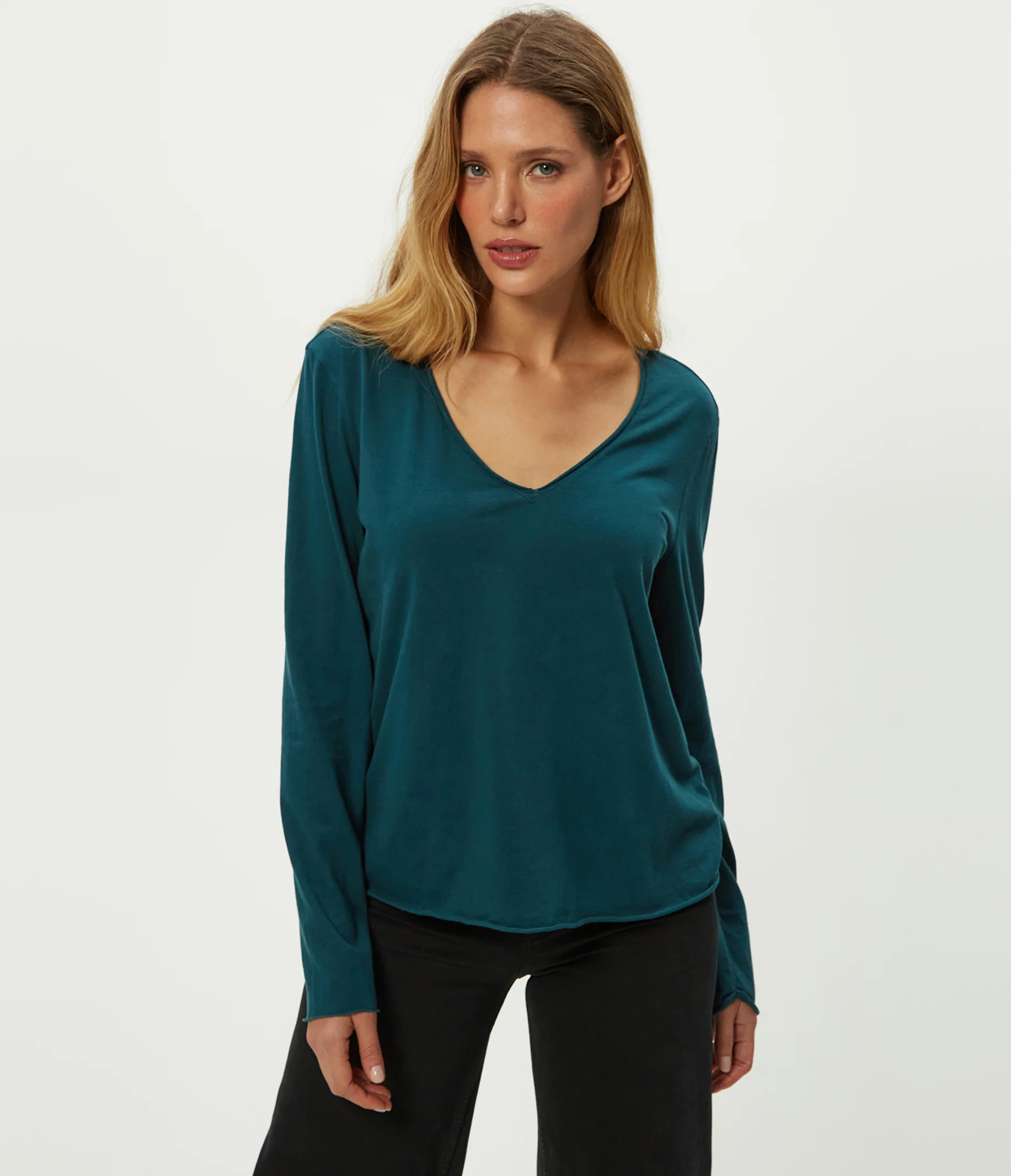 Kailee V-Neck Long Sleeve Tee - Image 9