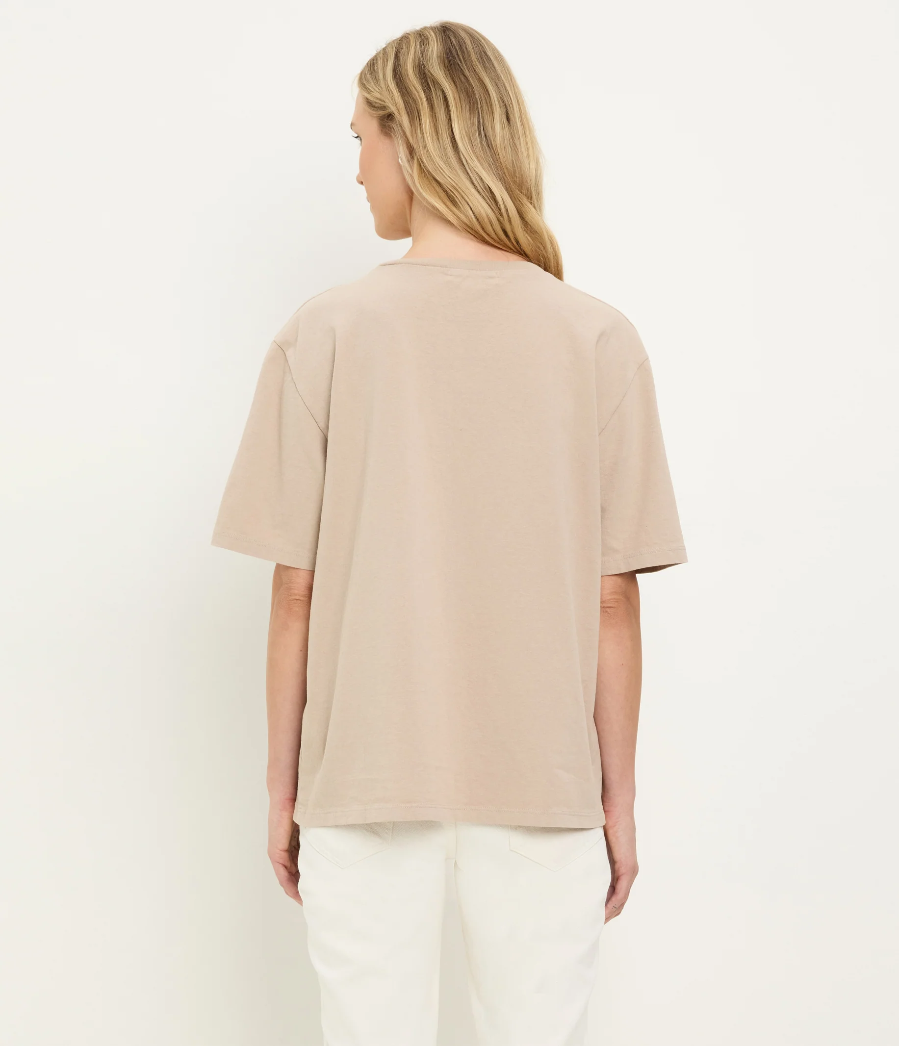 Kennedy Boyfriend Tee - Image 40