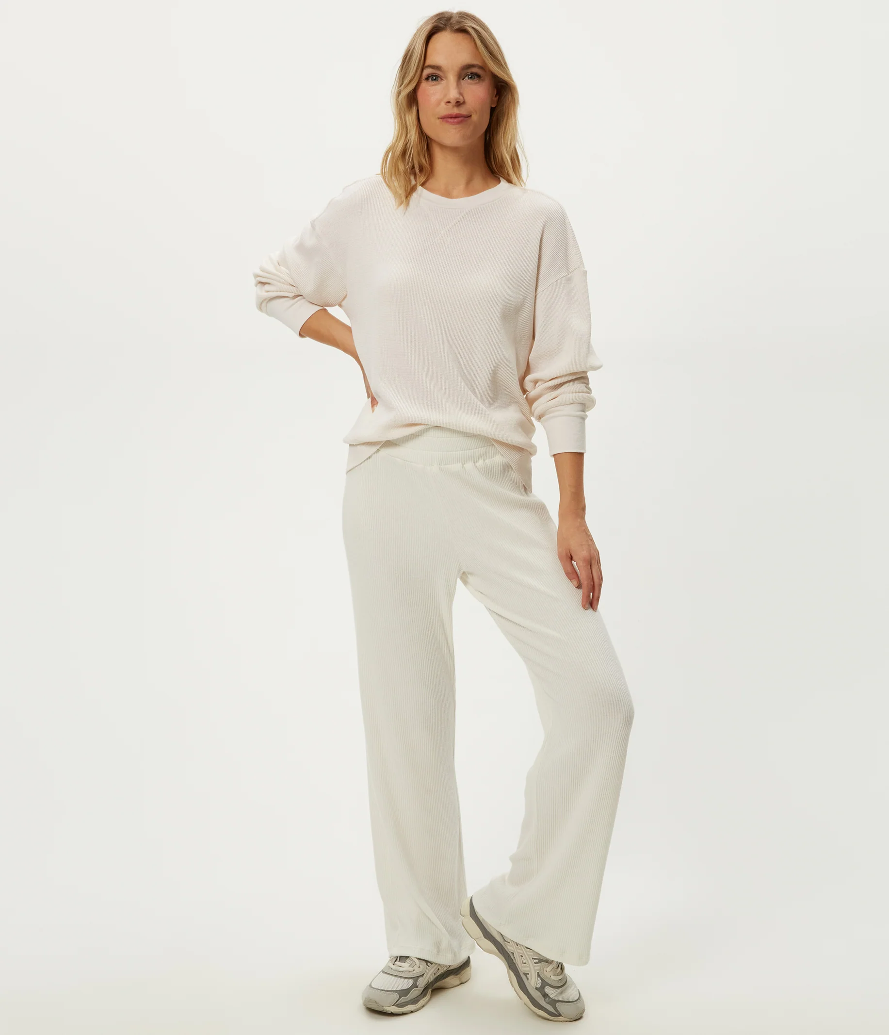 Keri Thermal Pullover - Image 18