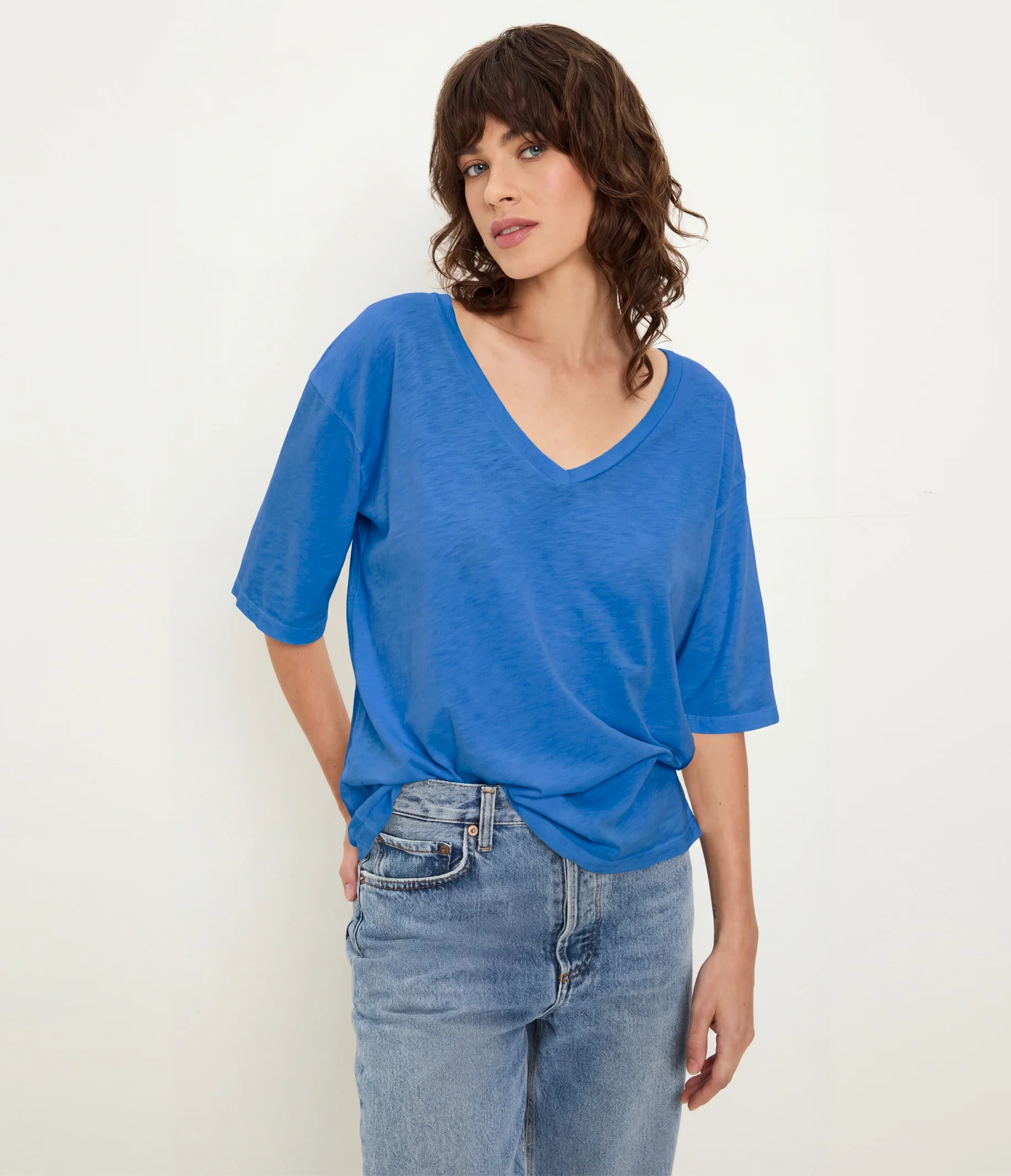 Liam V-Neck Tee - Image 18