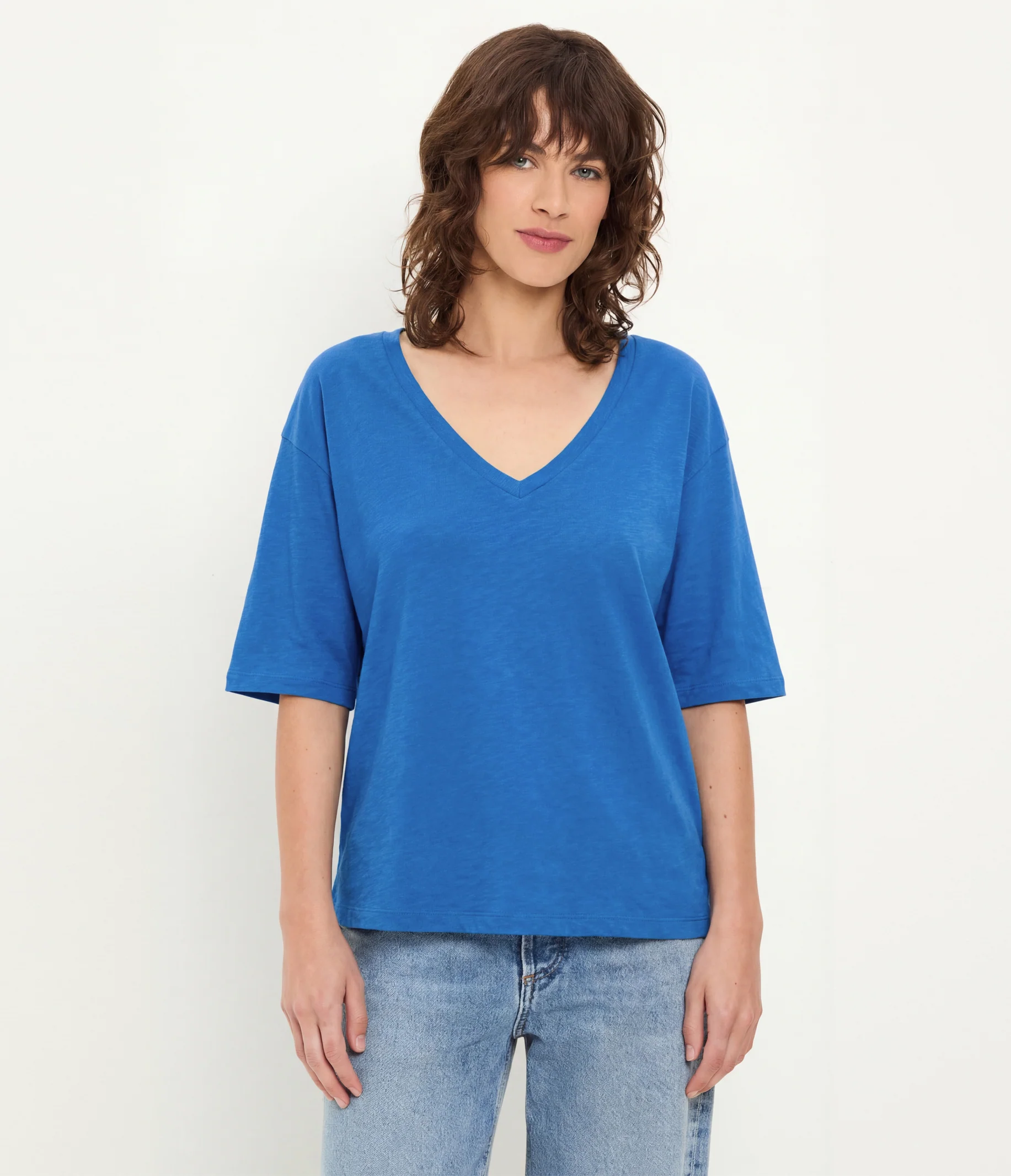 Liam V-Neck Tee - Image 20