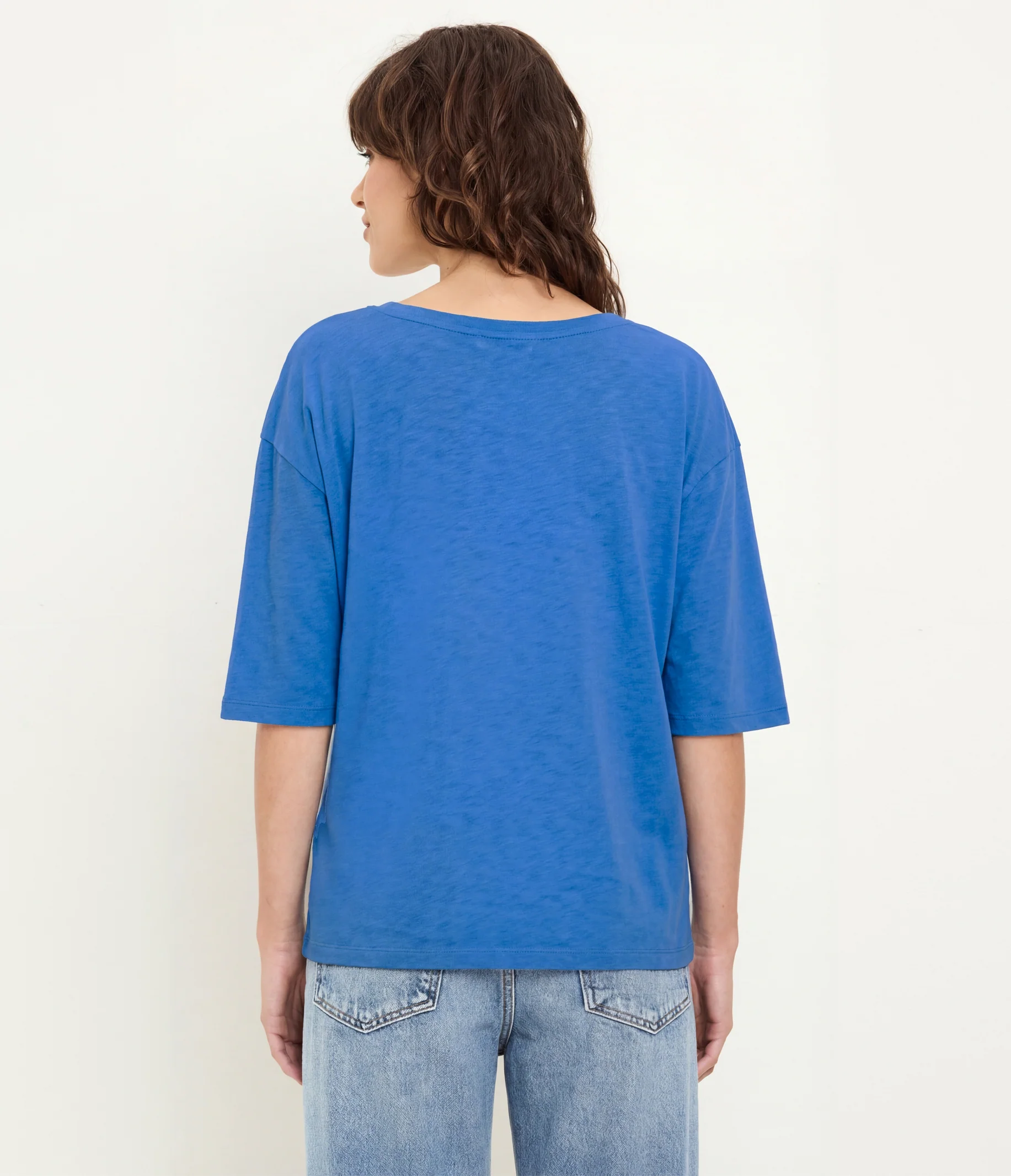 Liam V-Neck Tee - Image 22