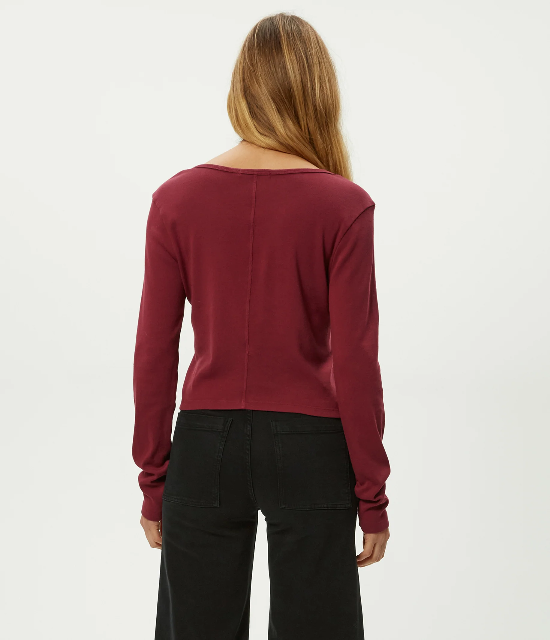Lizzie V-Neck Long Sleeve Tee - Image 24