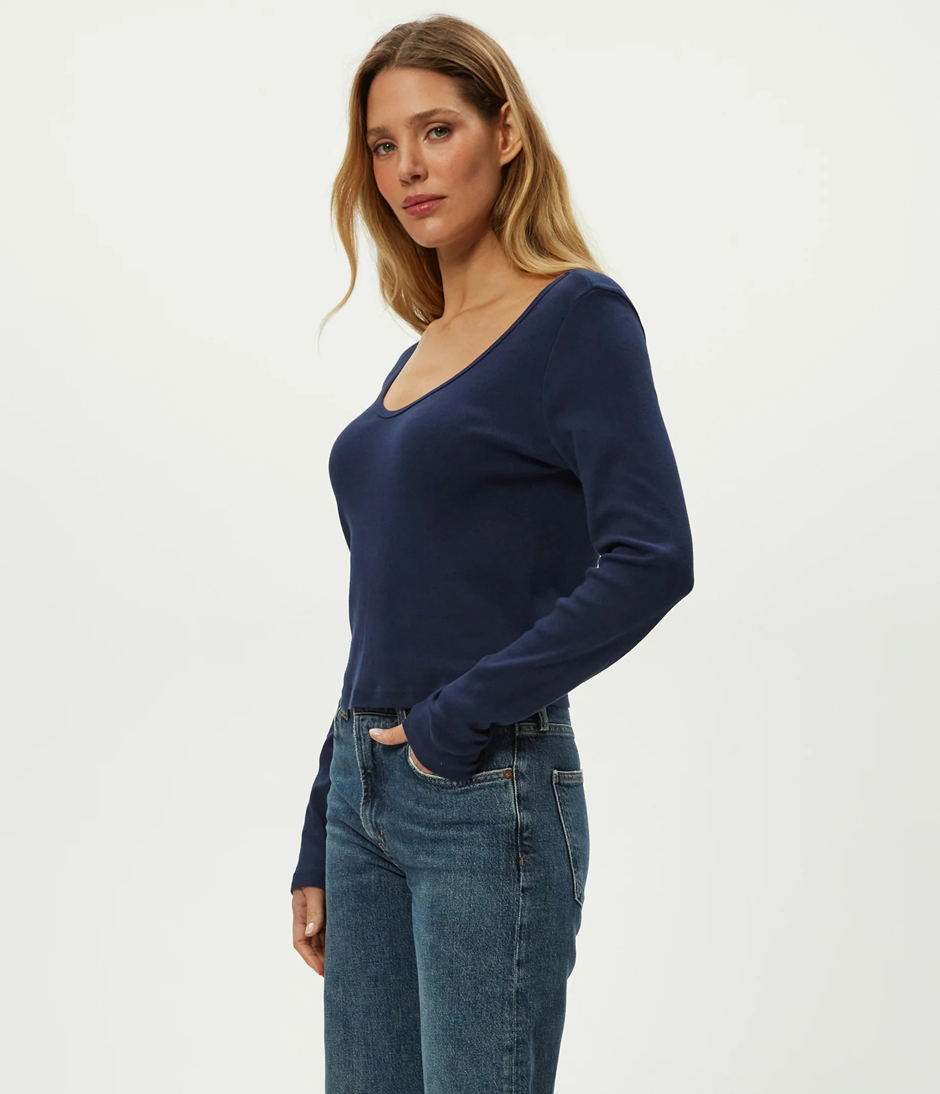 Lizzie V-Neck Long Sleeve Tee - Image 3
