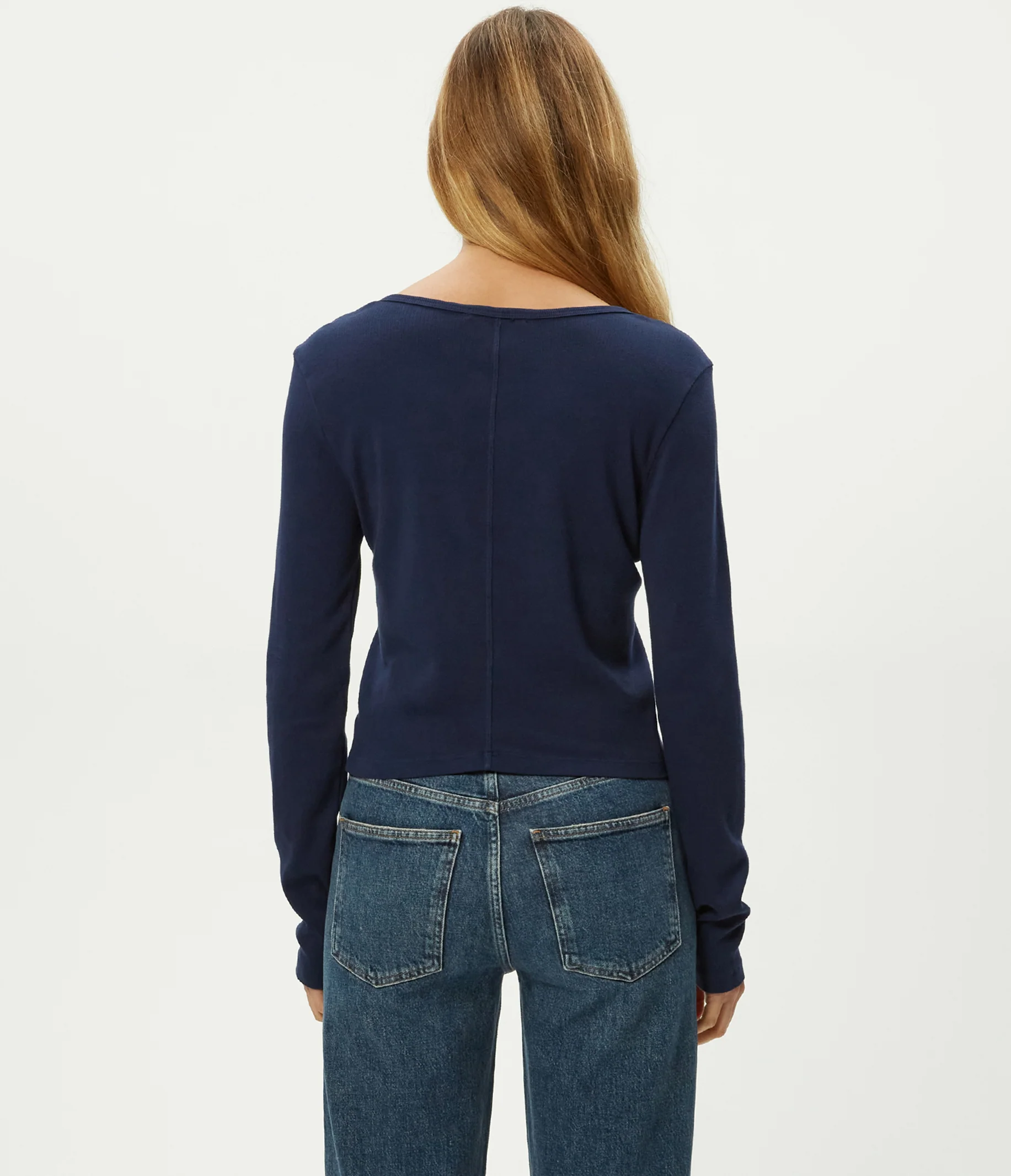 Lizzie V-Neck Long Sleeve Tee - Image 4