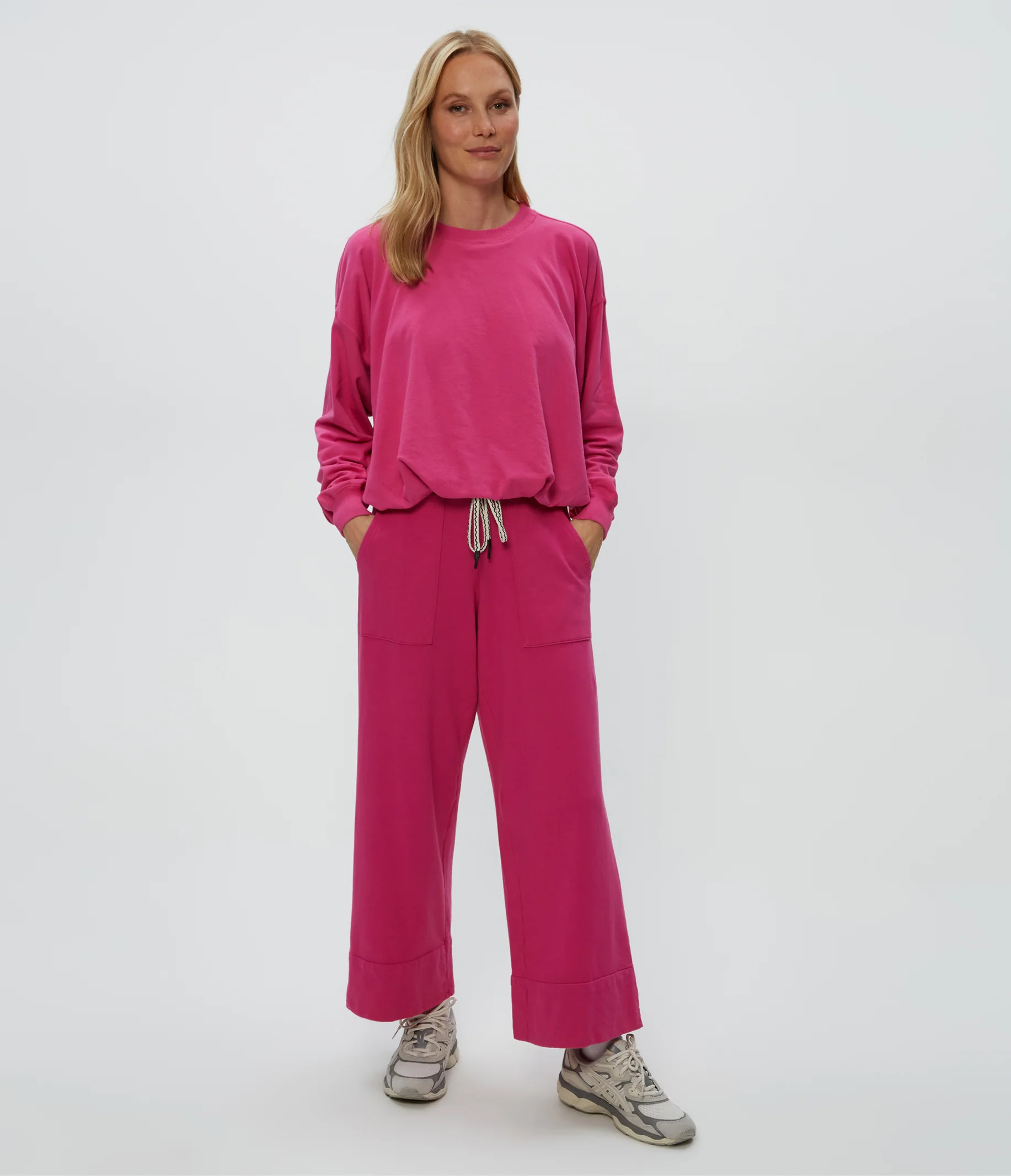 Mariah Bubble Sweatshirt - Image 22