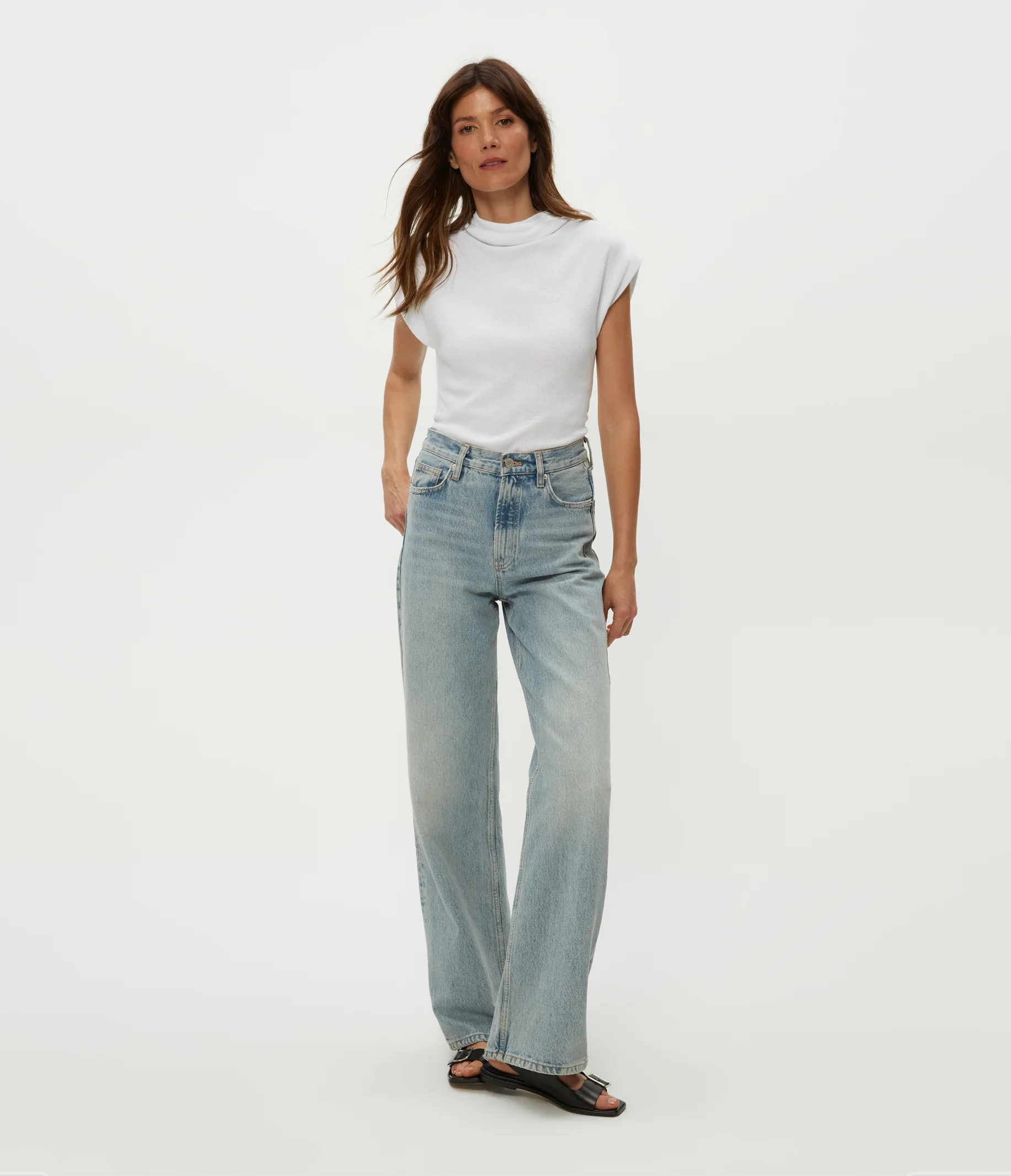 Reese Shine Power Shoulder Top - Image 26
