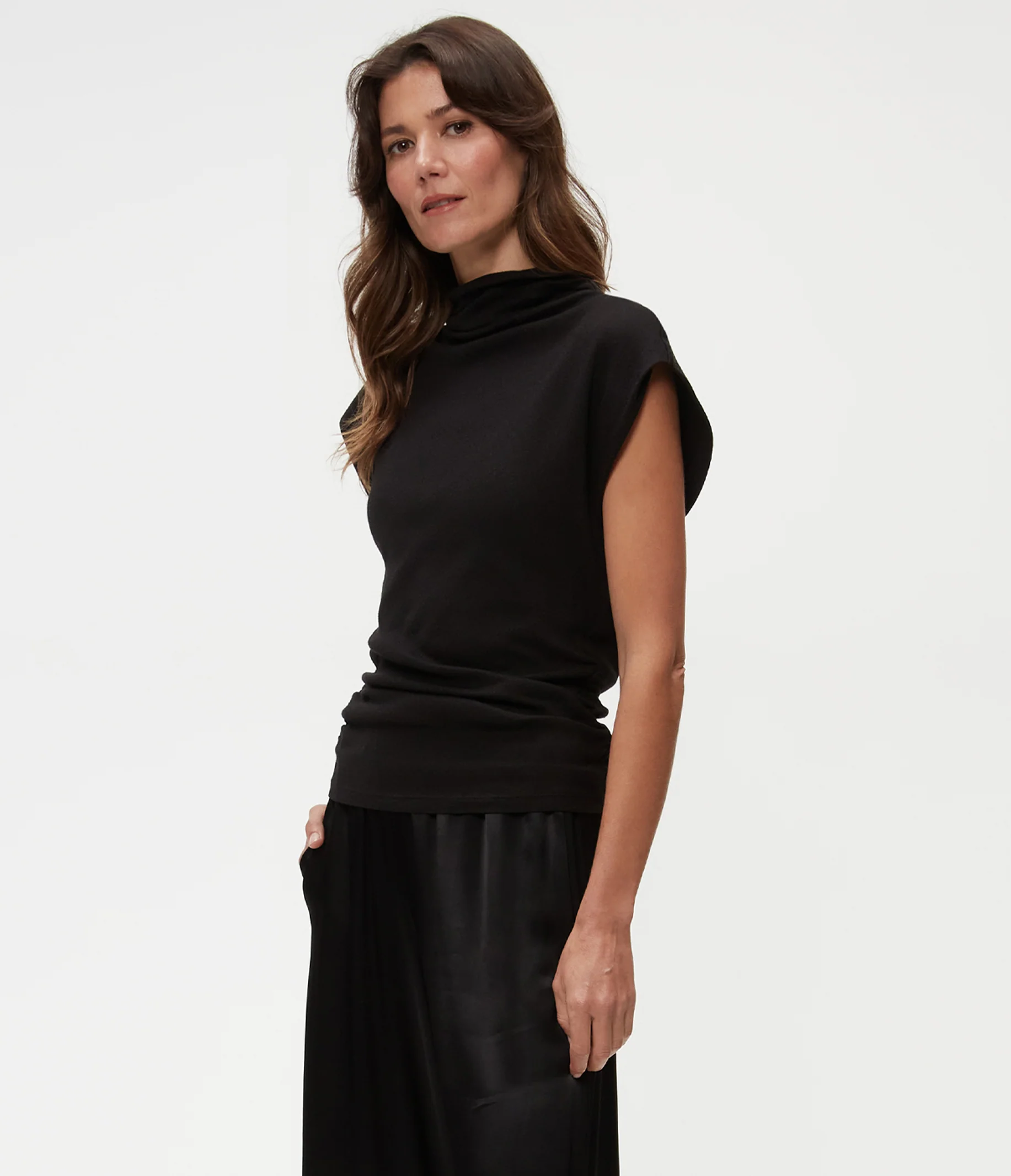 Reese Shine Power Shoulder Top - Image 31