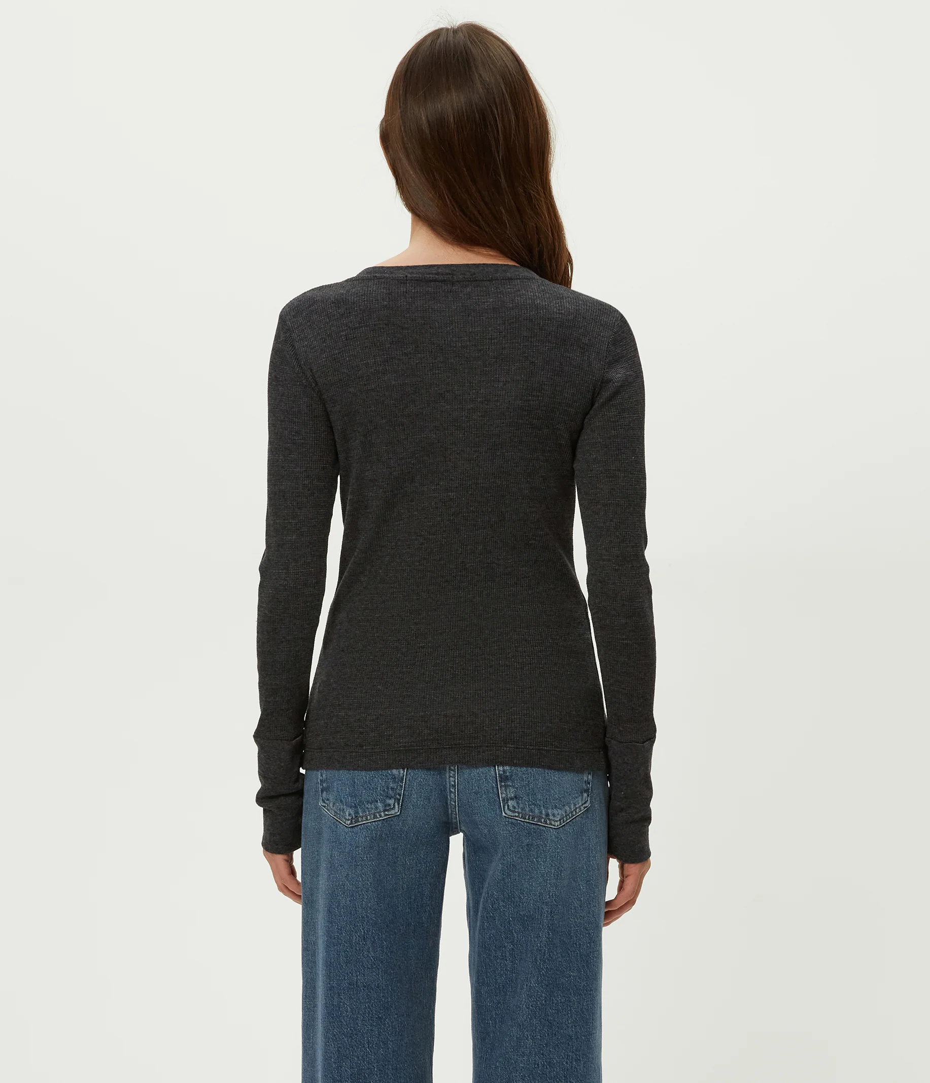 Romeo Thermal V-Neck Tee - Image 12
