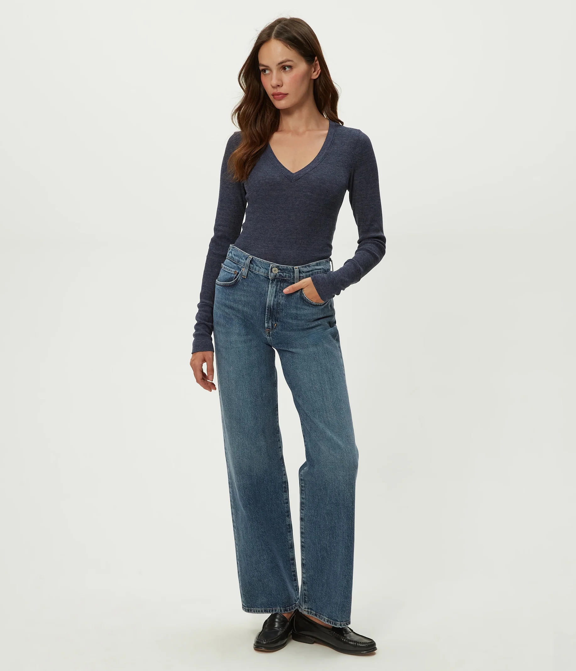 Romeo Thermal V-Neck Tee - Image 14