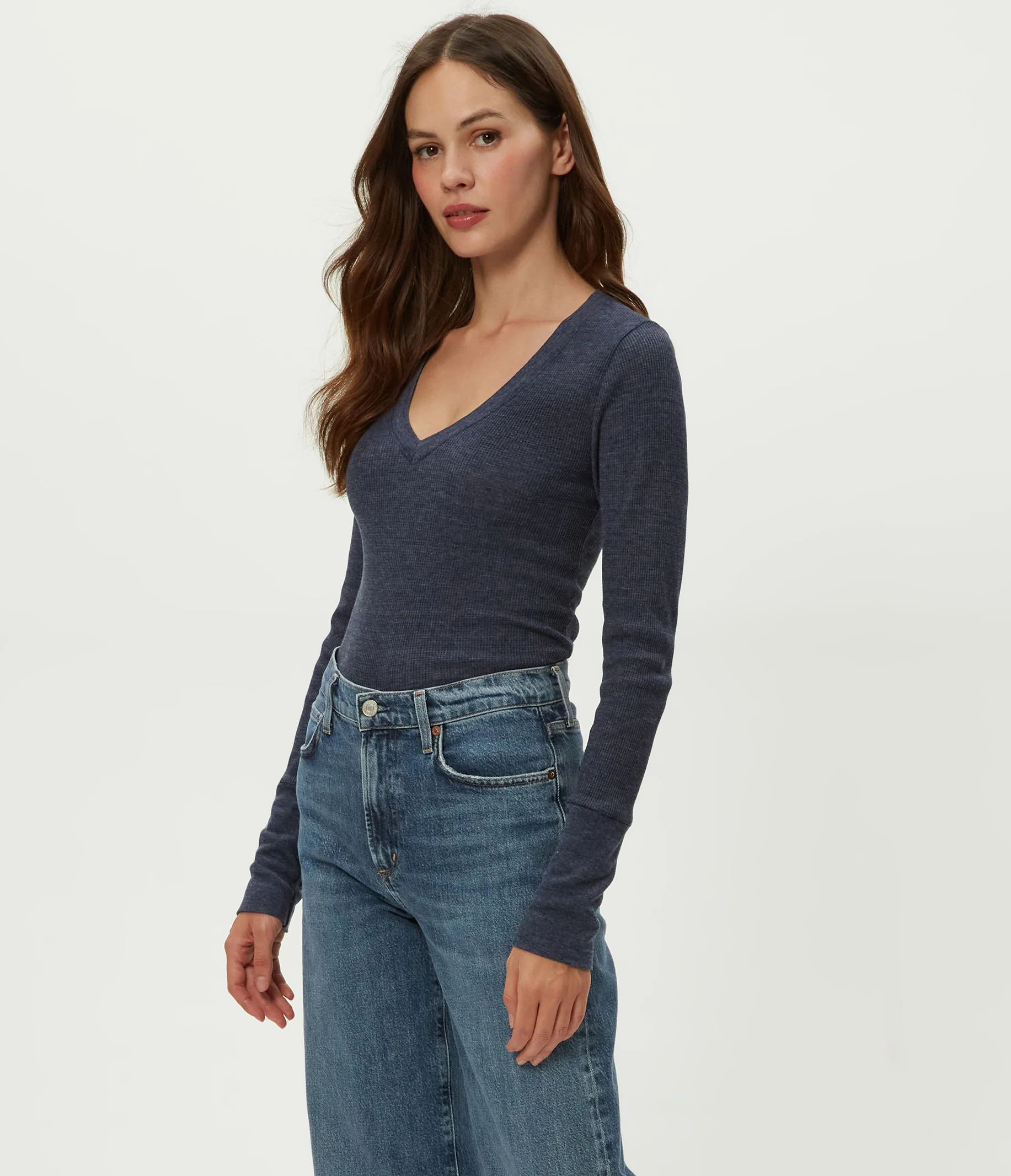 Romeo Thermal V-Neck Tee - Image 15