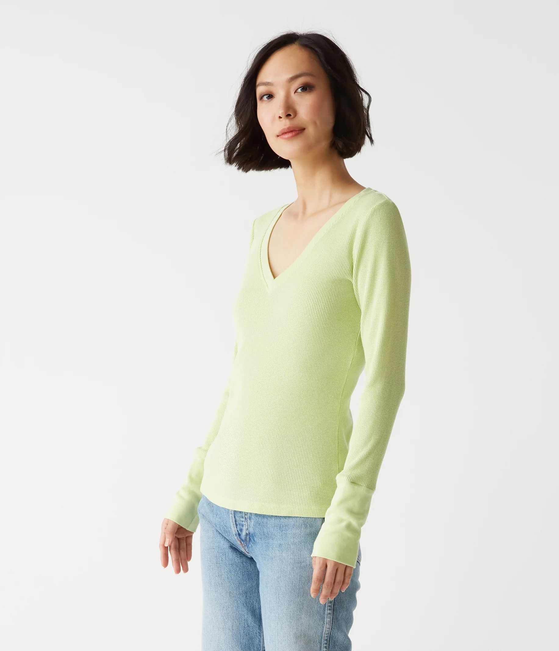 Romeo Thermal V-Neck Tee - Image 23