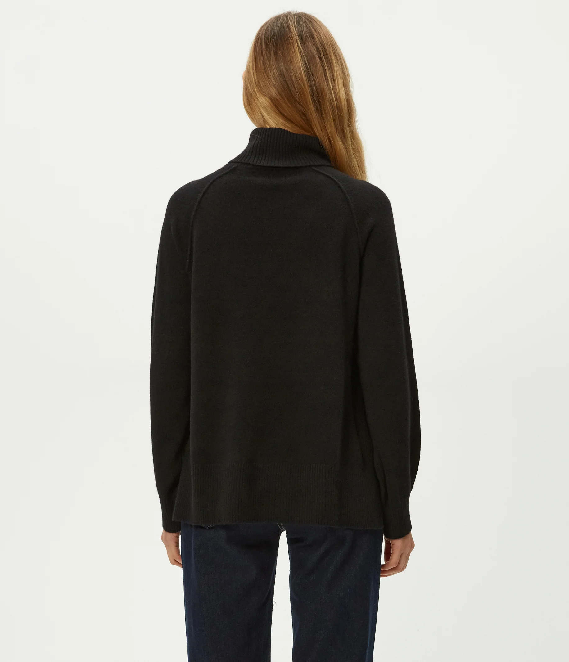 Tegan Cashmere Turtleneck - Image 17