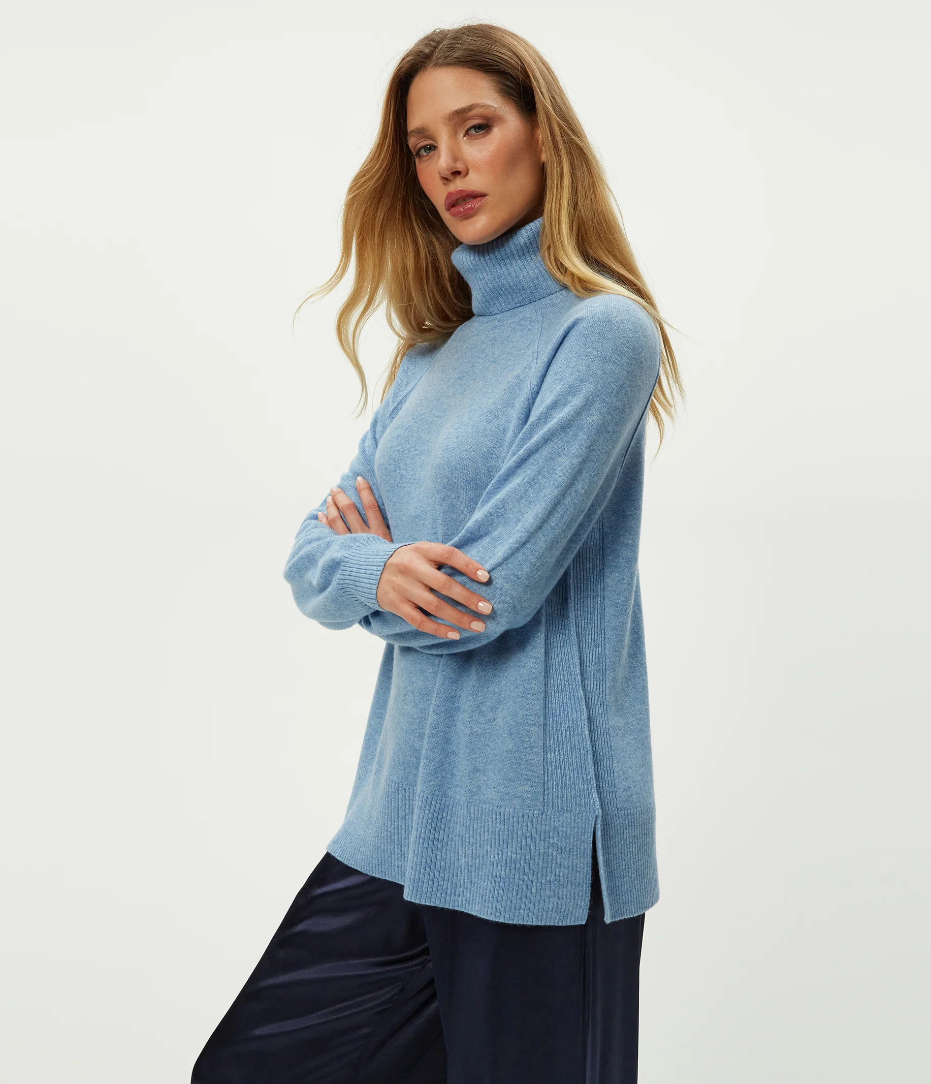 Tegan Cashmere Turtleneck - Image 7