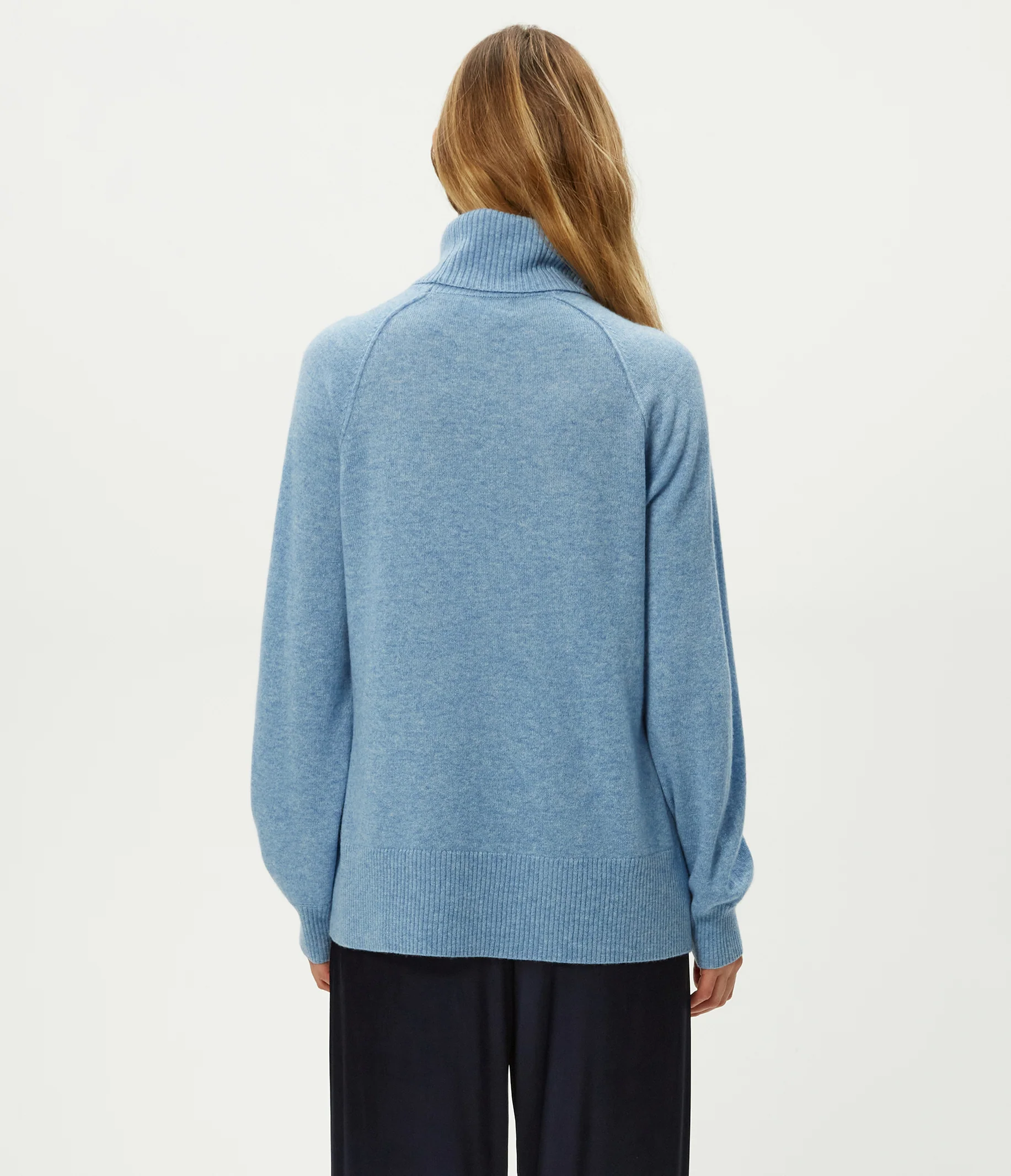 Tegan Cashmere Turtleneck - Image 8
