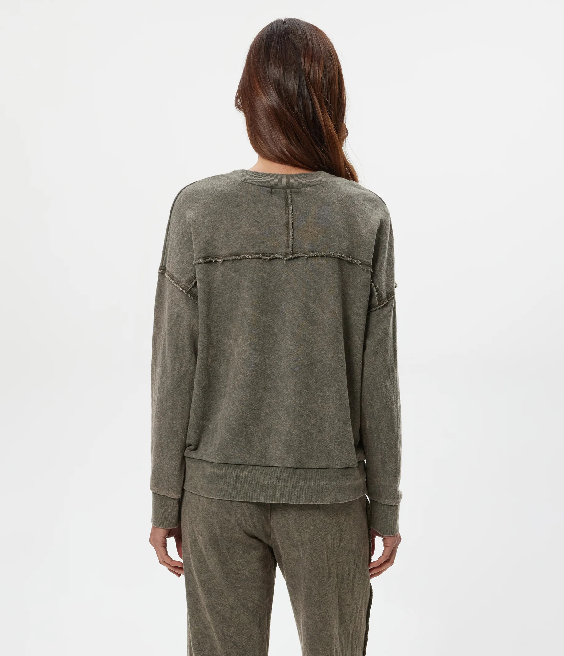 Tibby V-Neck Sweatshirt - Image 5