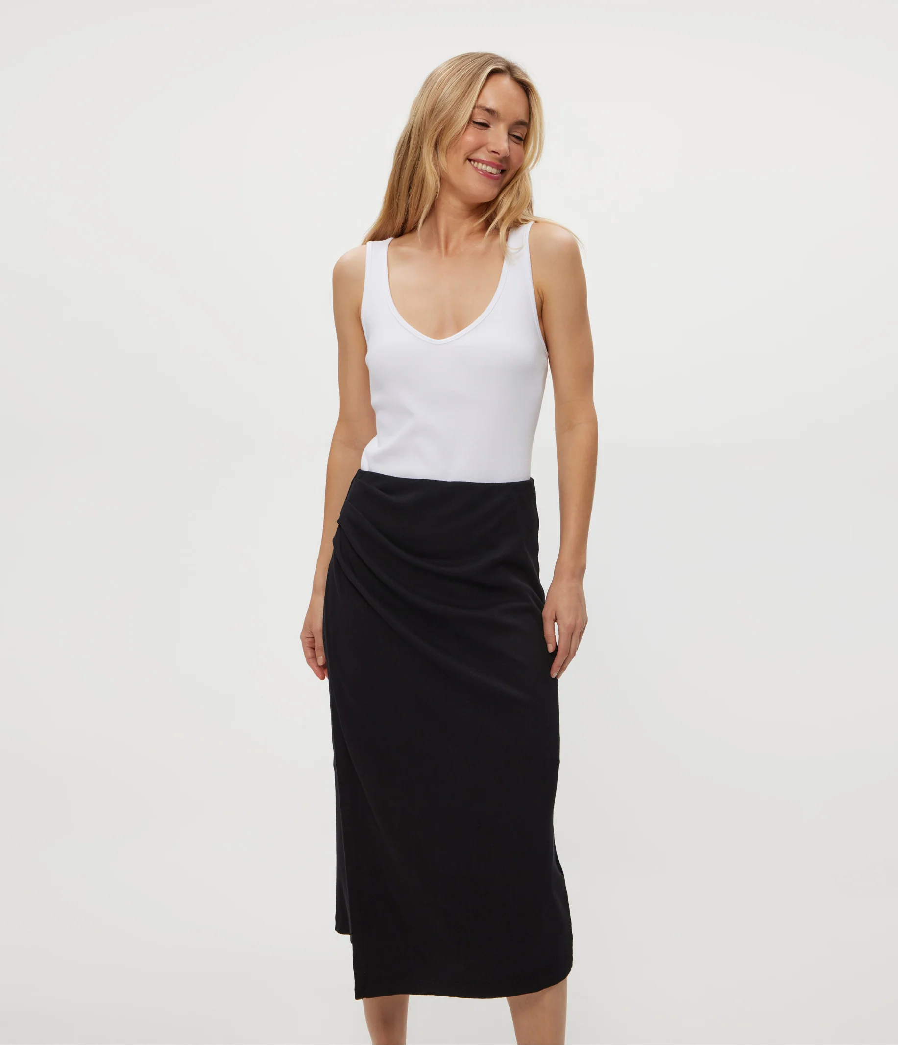 Yeni Ribbed Midi Skirt - Image 12